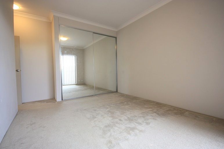 37/7-9 King Street, Campbelltown, NSW 2560