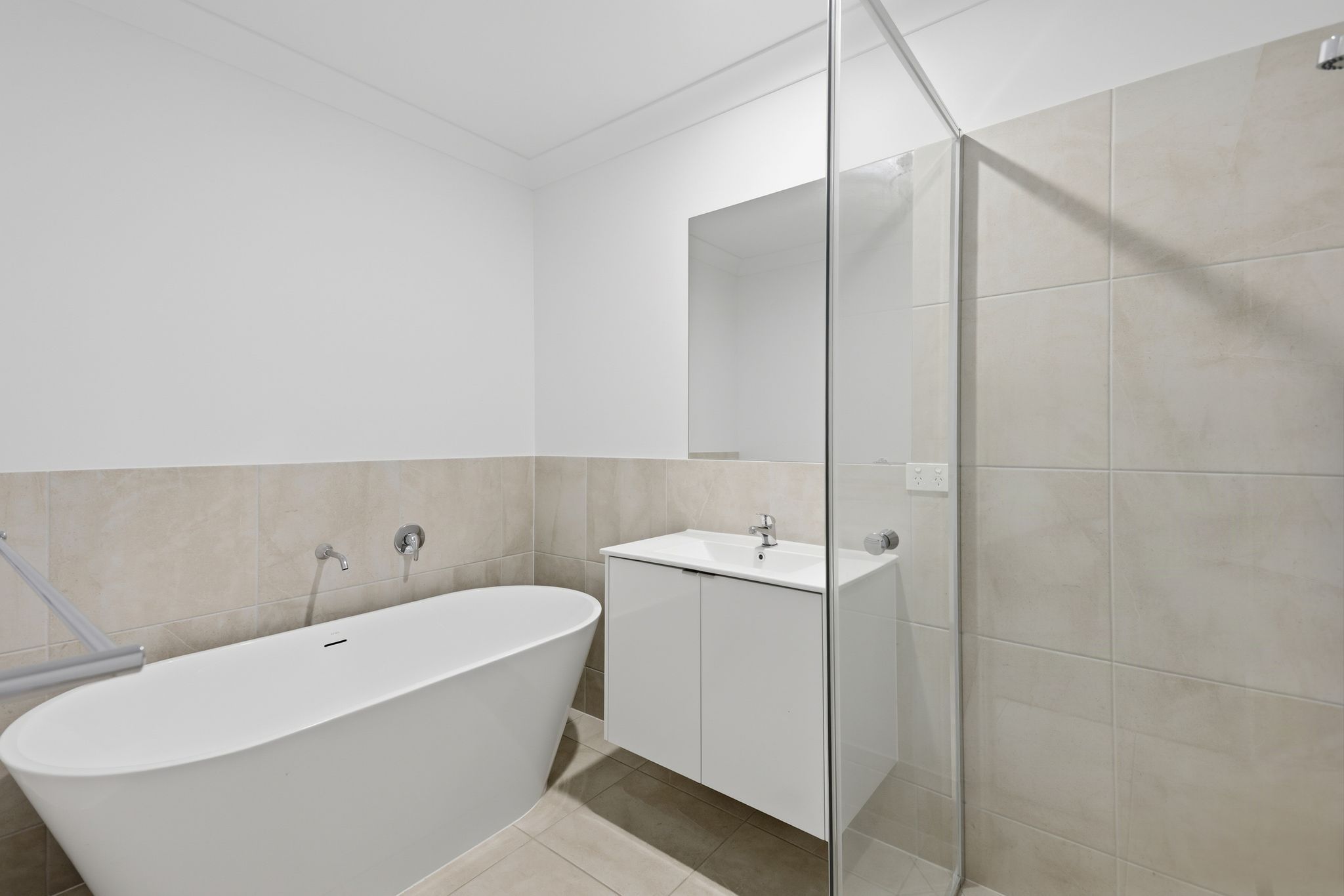 1/153 Affinity Boulevard — photo 8 of 9