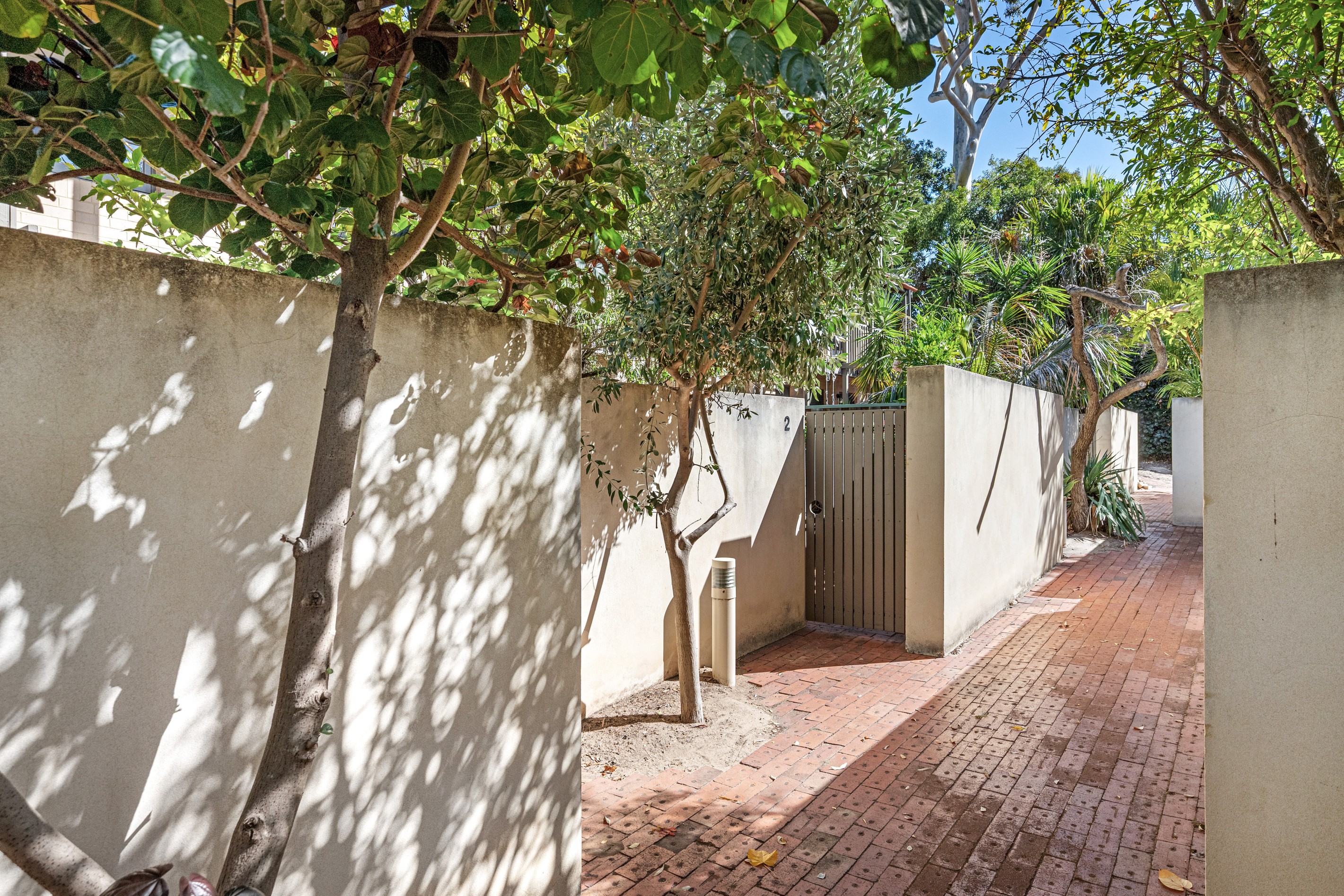 2/59 Dalkeith Road, Nedlands, WA 6009