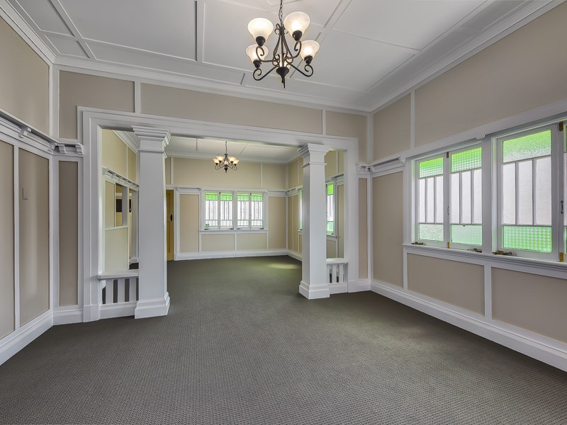90 Lansdowne Street, Newmarket, QLD 4051