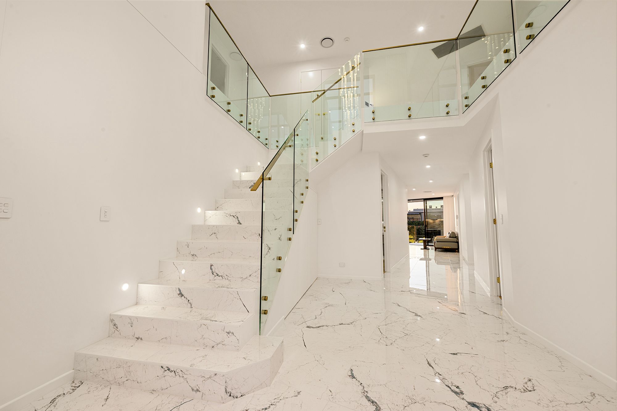 5030 Harbourview Drive — photo 2 of 30