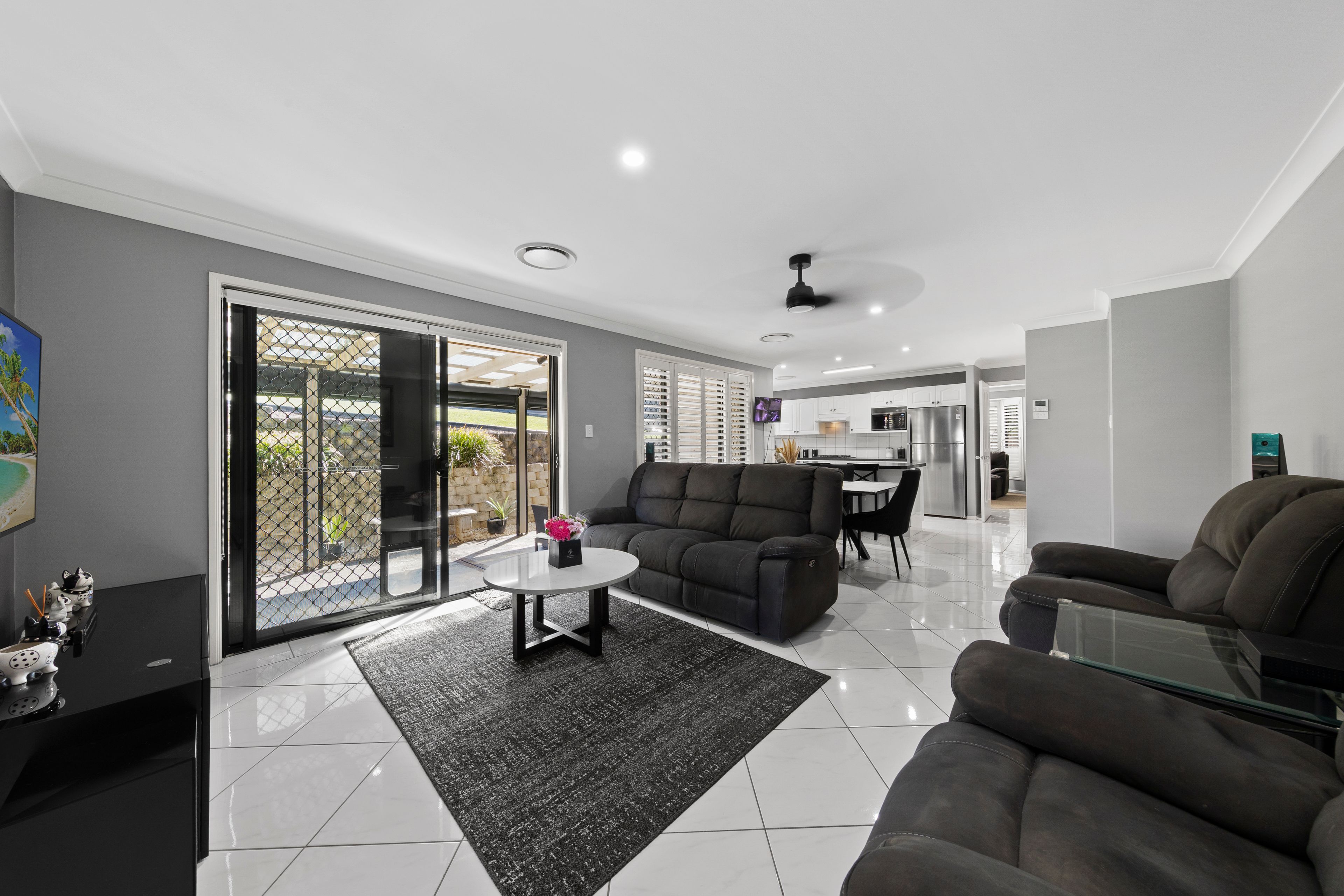 1 Dalkeith Street — photo 4 of 20