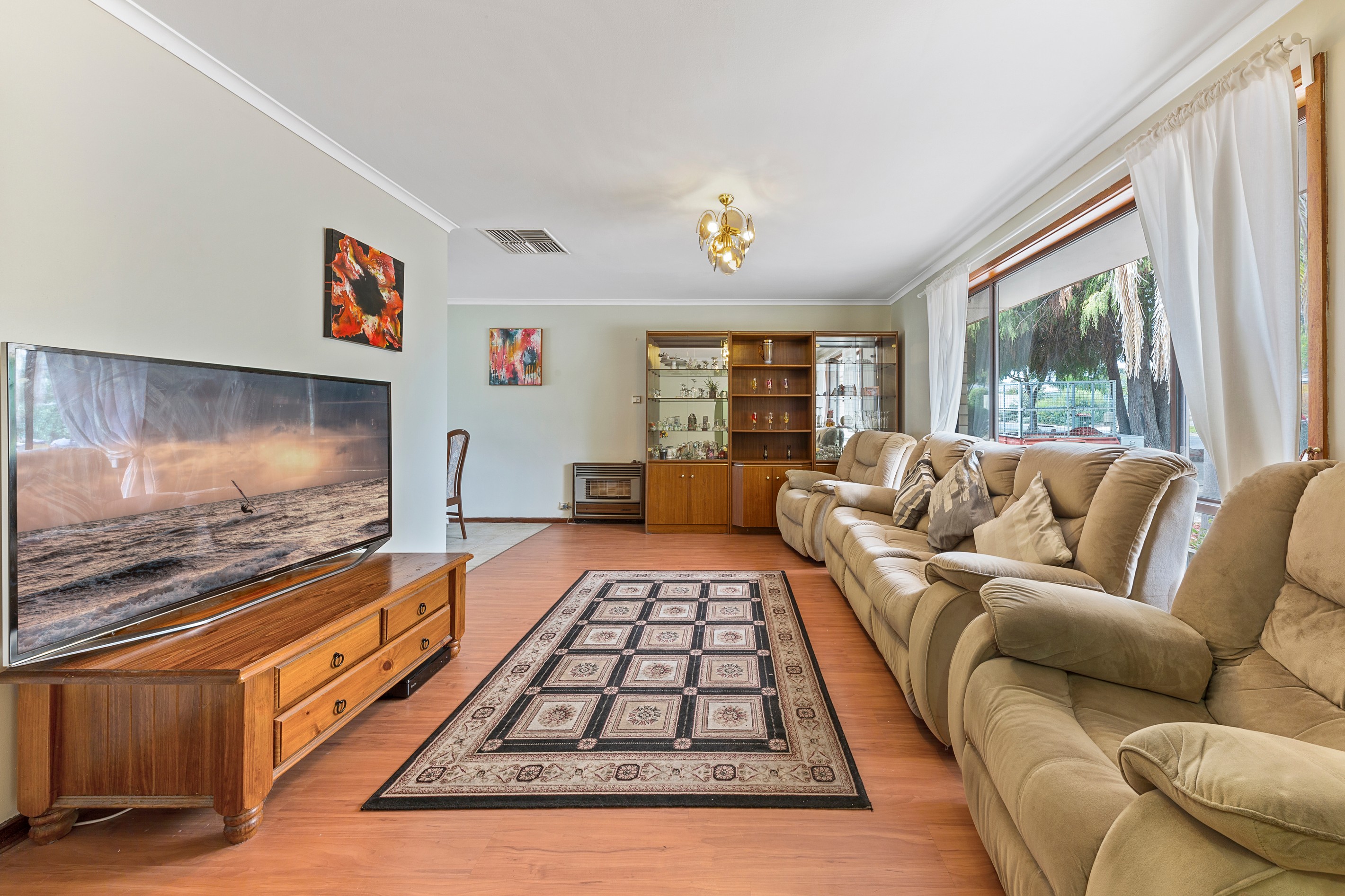17 Niemeyer Crescent, St Agnes, SA 5097