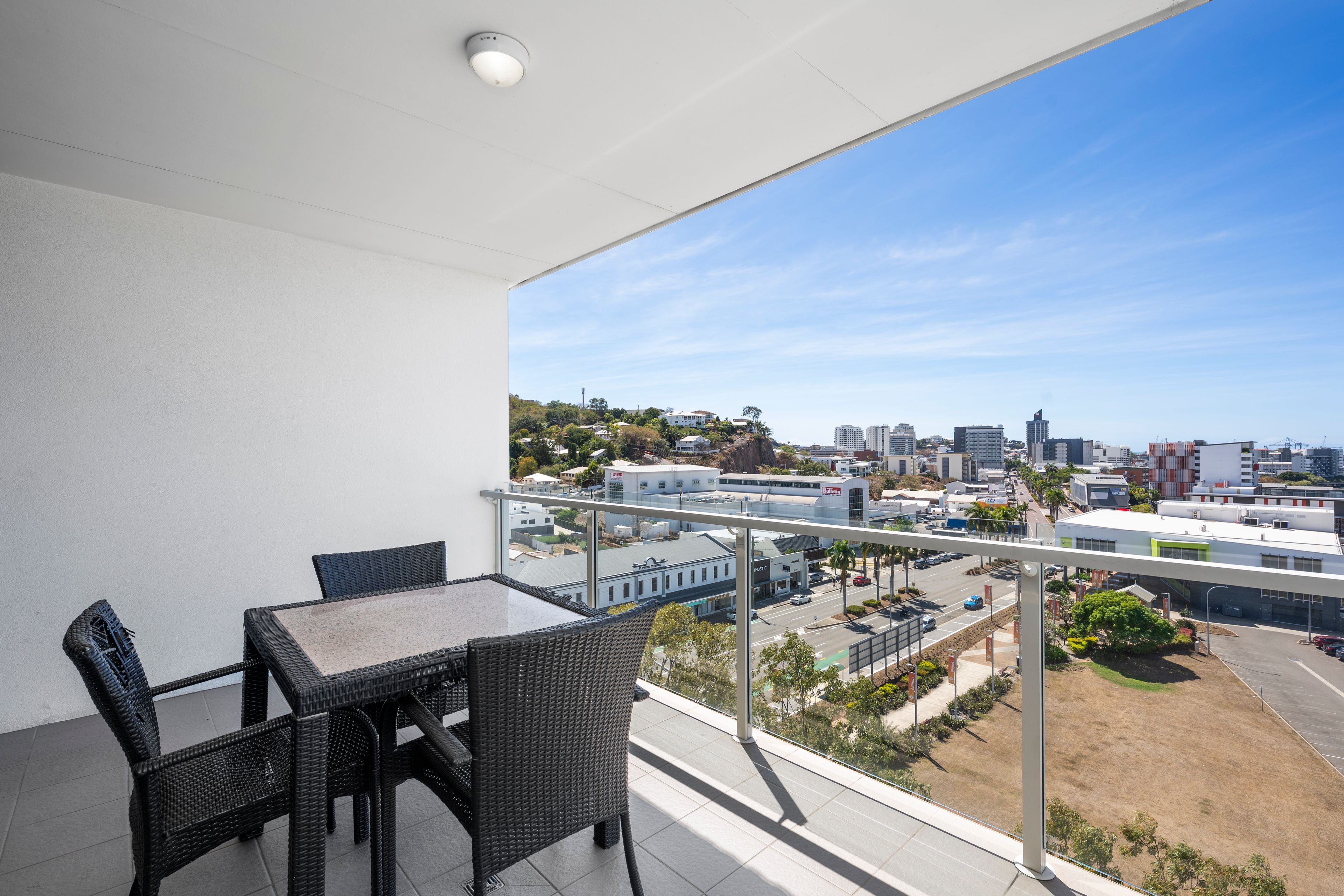 40/3 Kingsway Place — photo 6 of 17