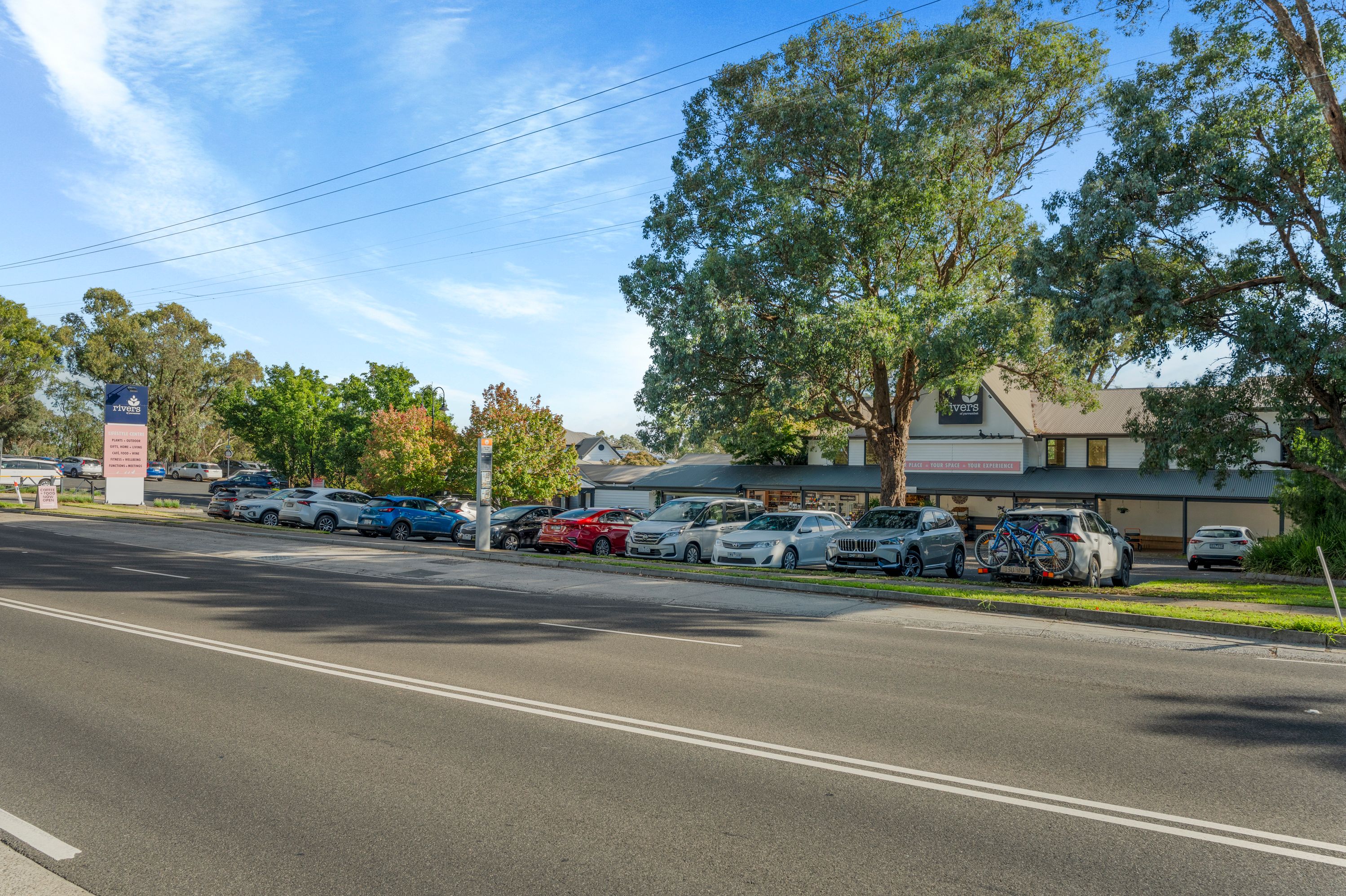 46 North Oatlands Road — photo 12 of 17