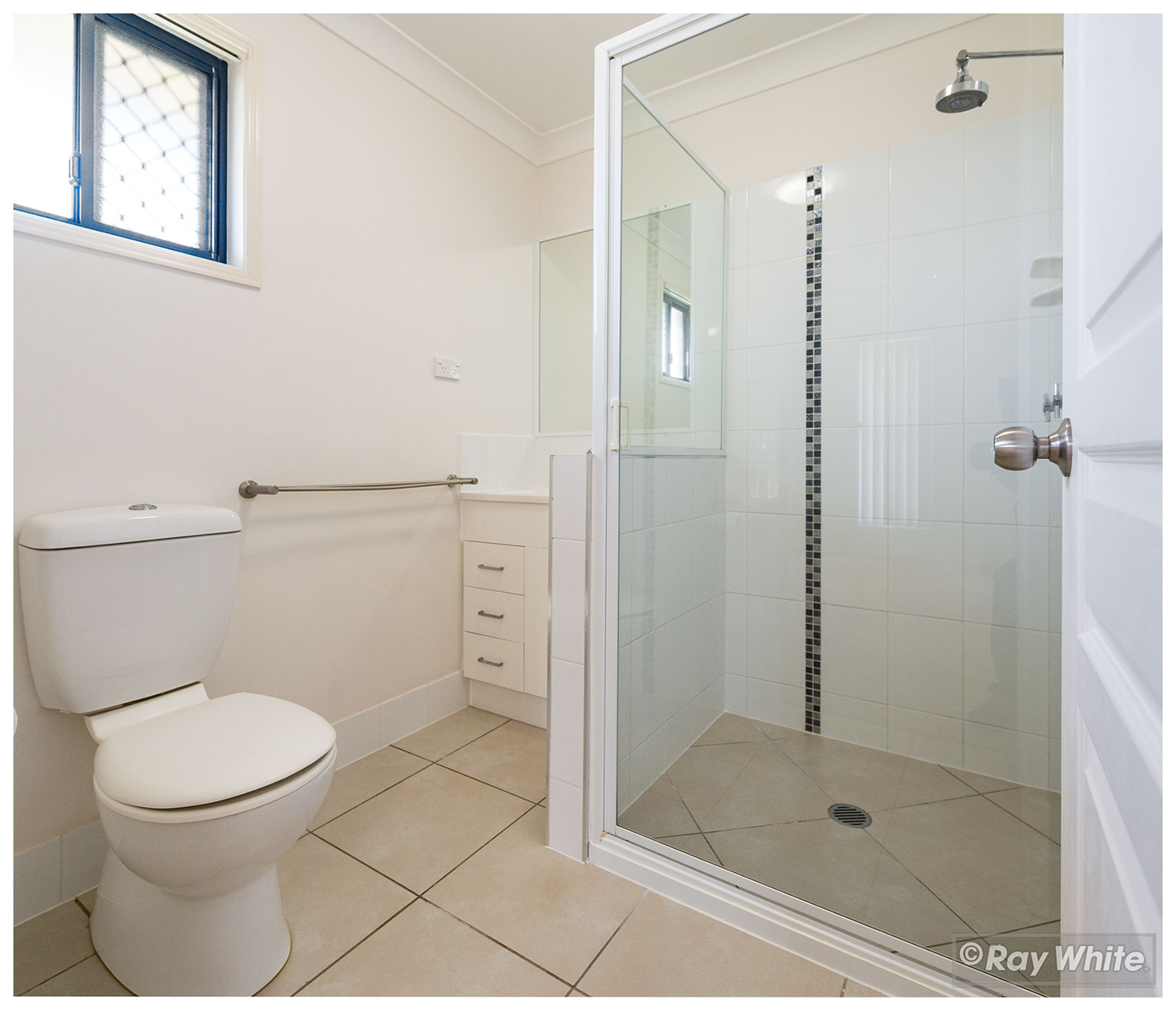 29 Jane Crescent — photo 7 of 15
