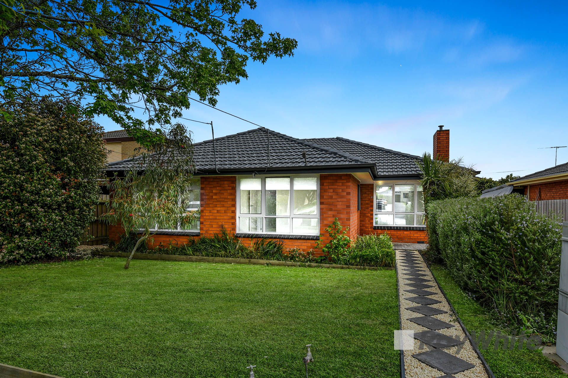 15 Vincent Crescent, Noble Park VIC 3174