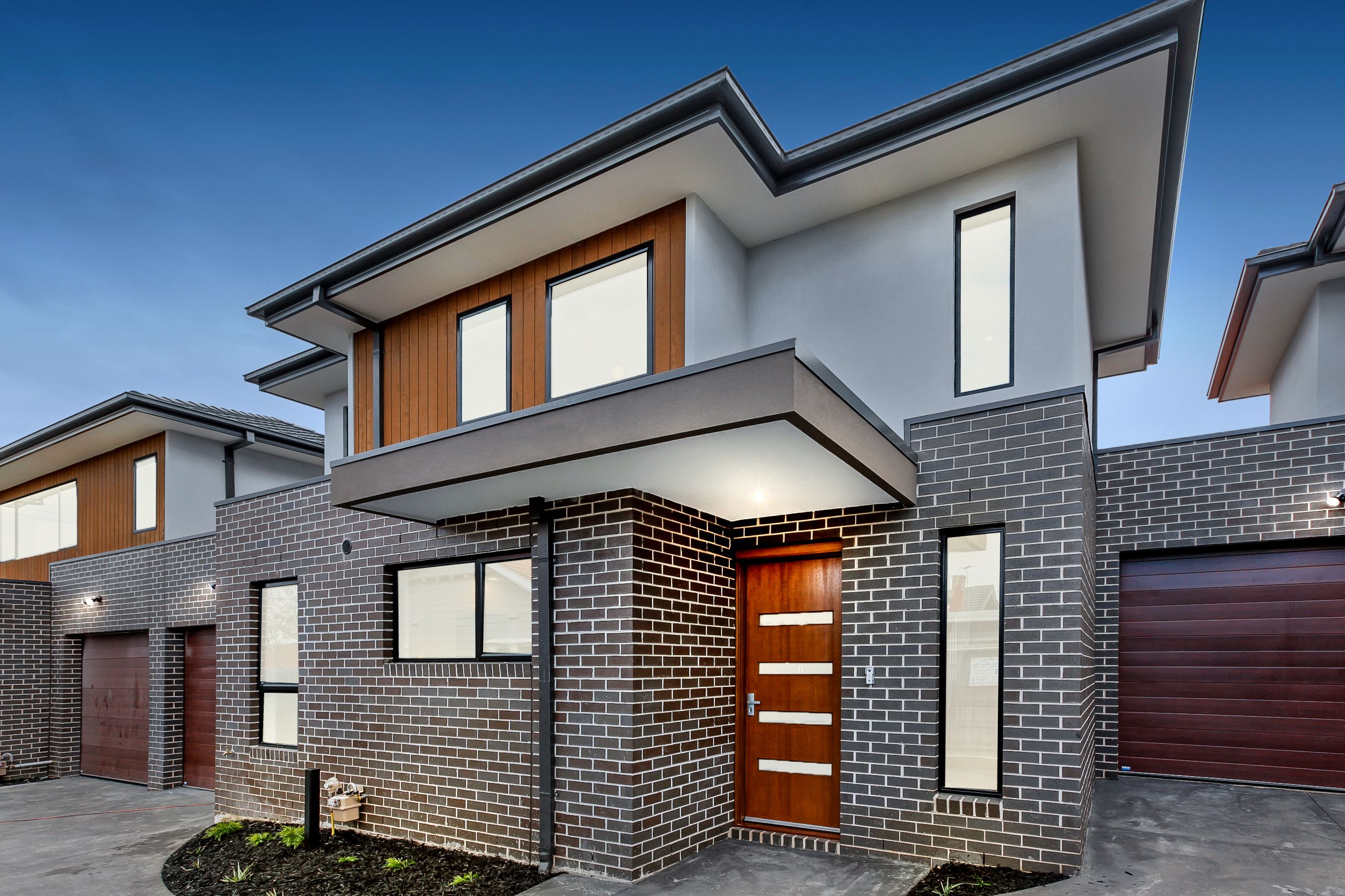 2/166 Rathcown Road, Reservoir, VIC 3073