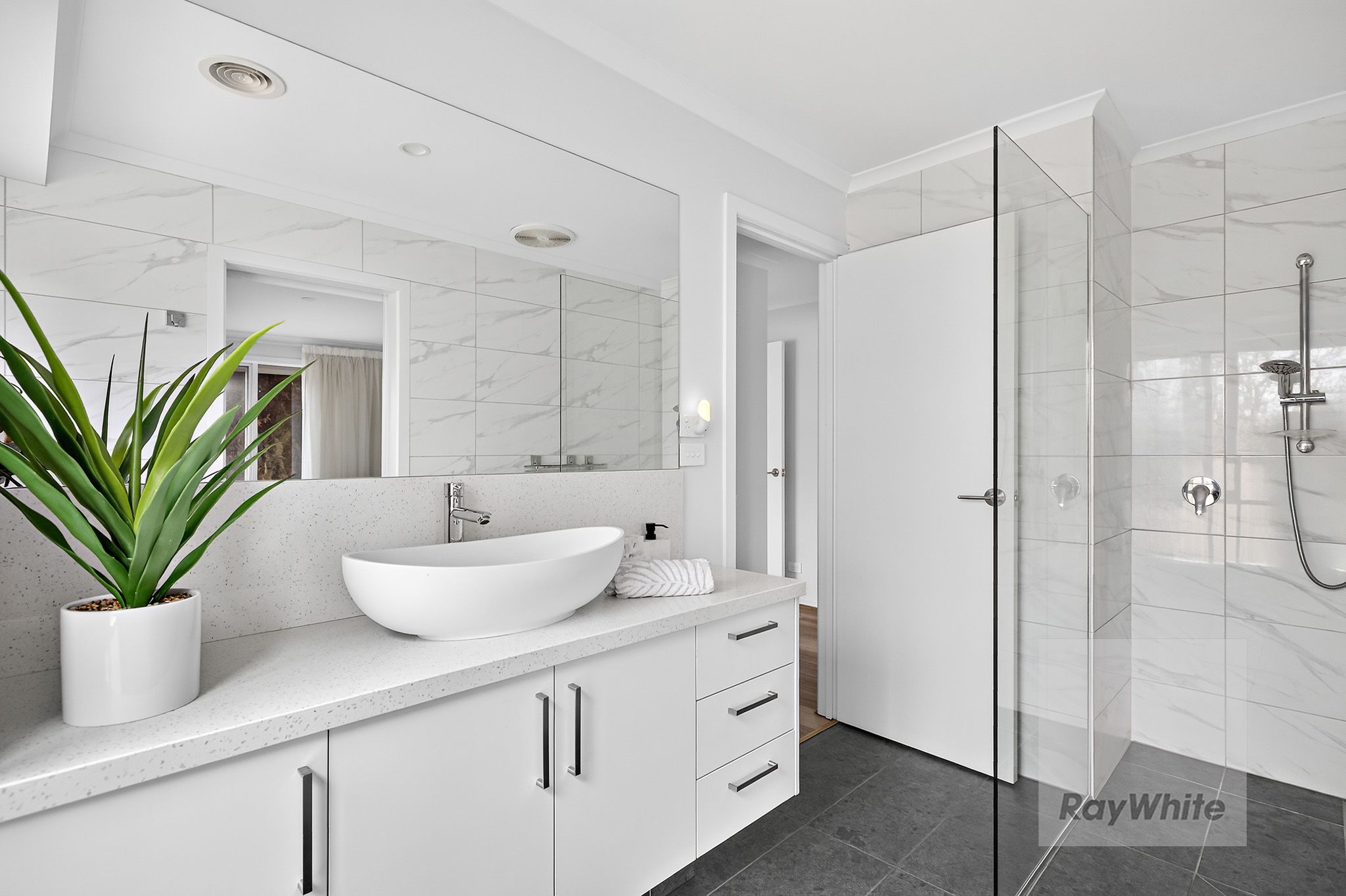10 Dorrington Court — photo 9 of 15
