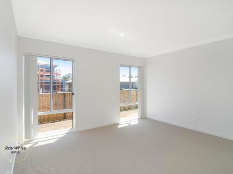 4 Riflebird Street, Coomera, QLD 4209