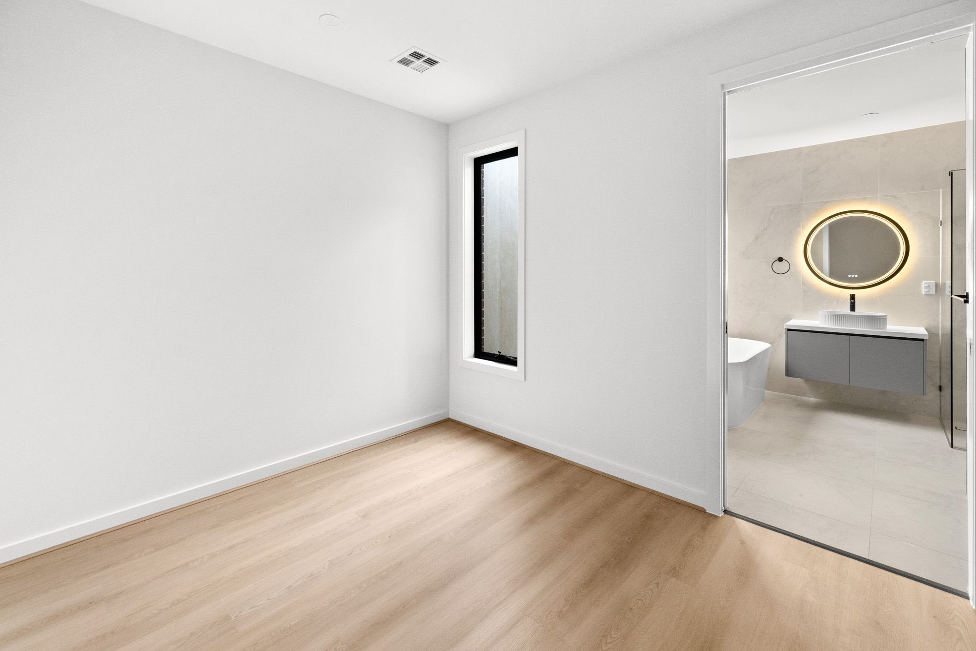 14 Gleam Street — photo 10 of 17