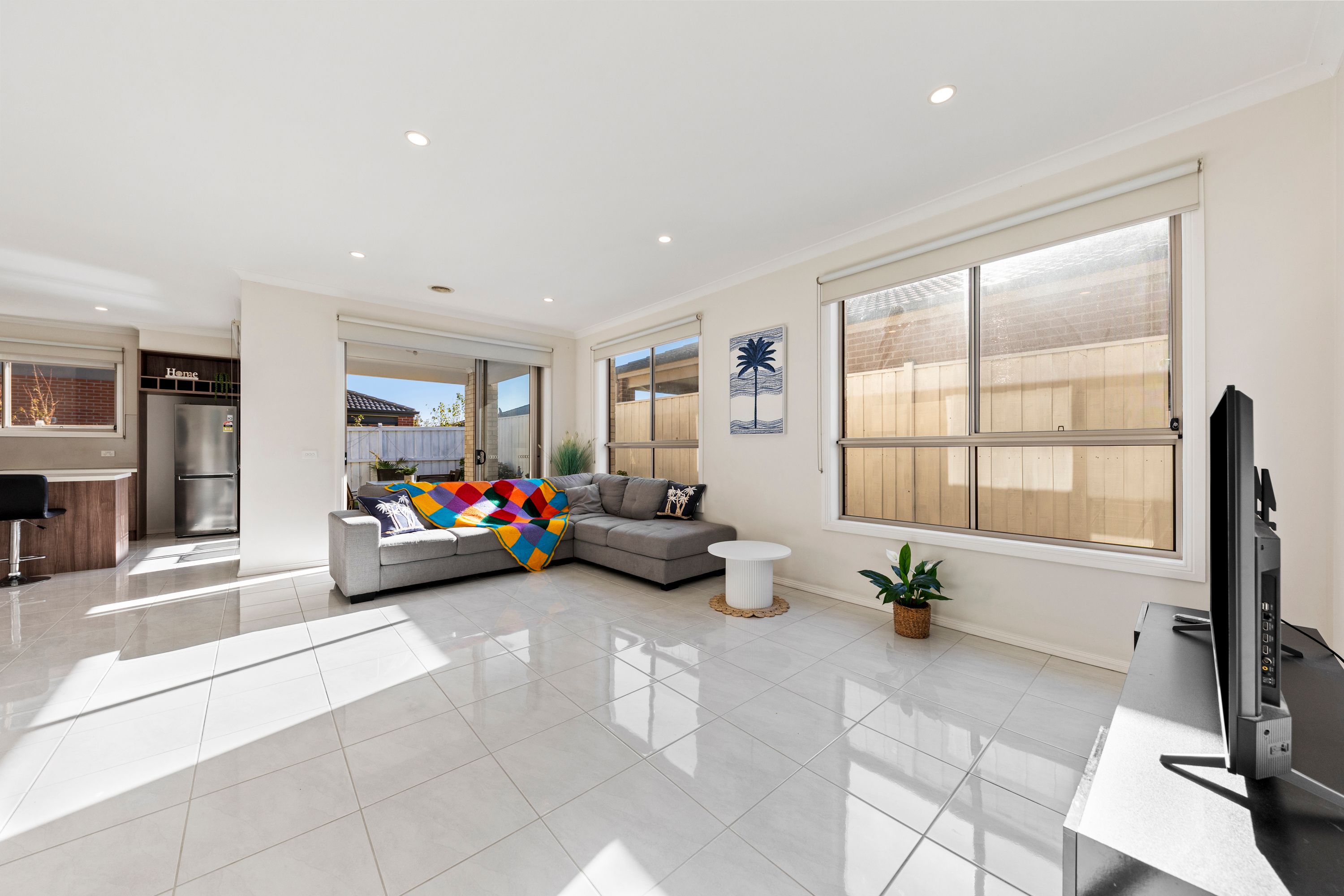 50 Kalbian Drive — photo 4 of 16