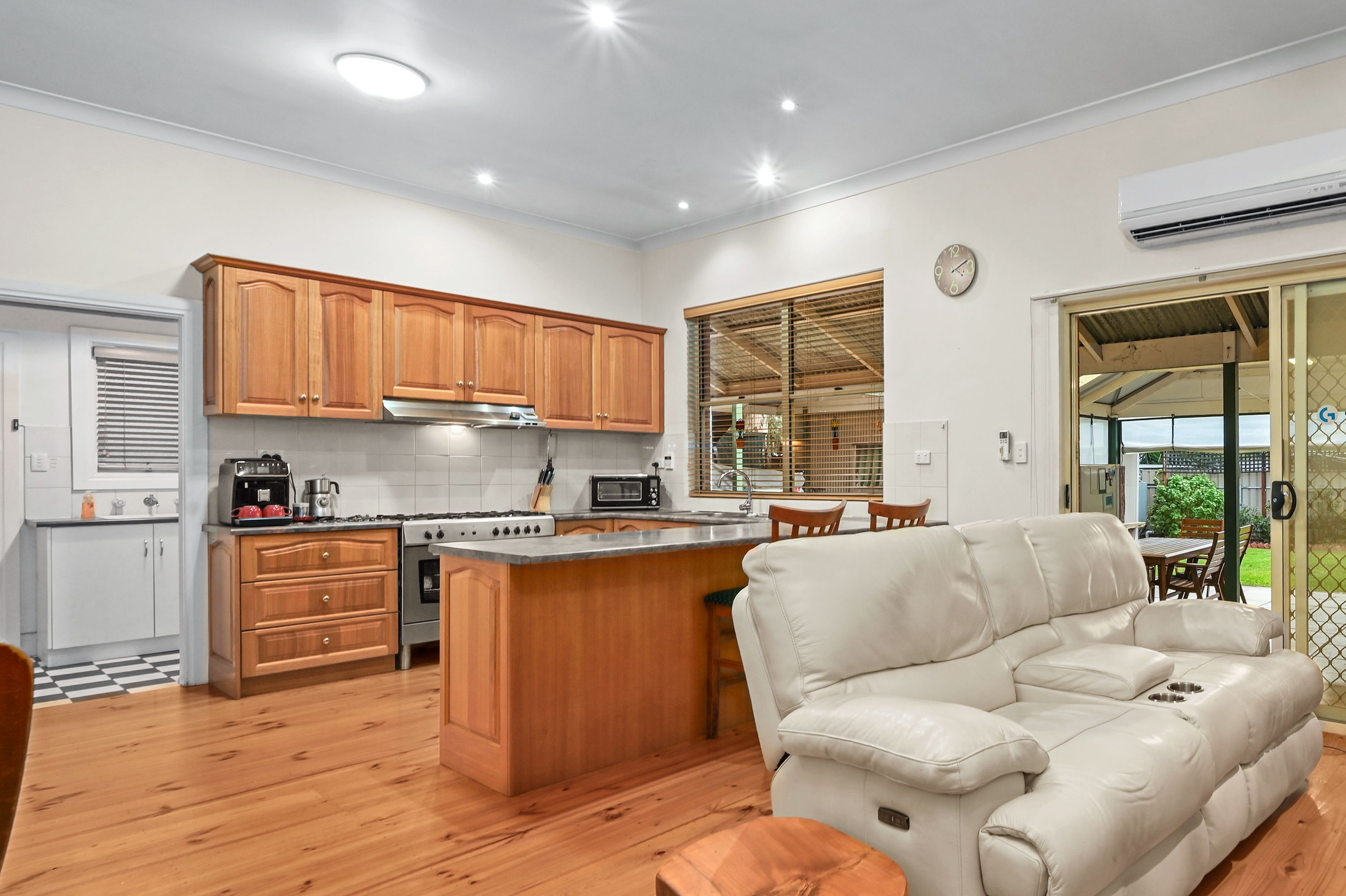 10 William Street — photo 9 of 25