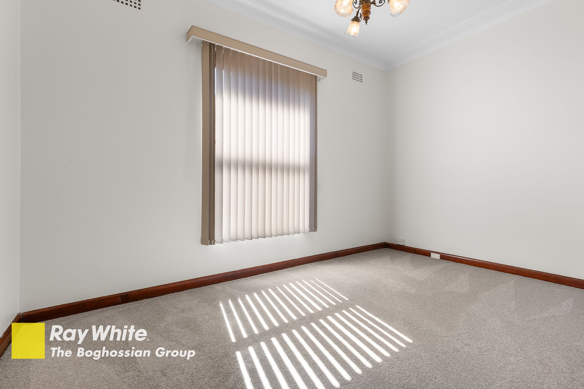 68 Rosemeath Avenue — photo 11 of 12