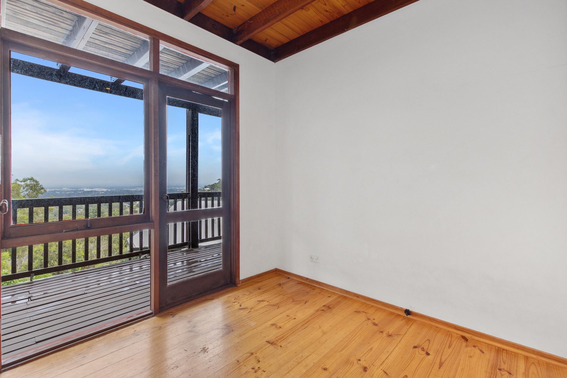 8 Sundew Road — photo 15 of 26