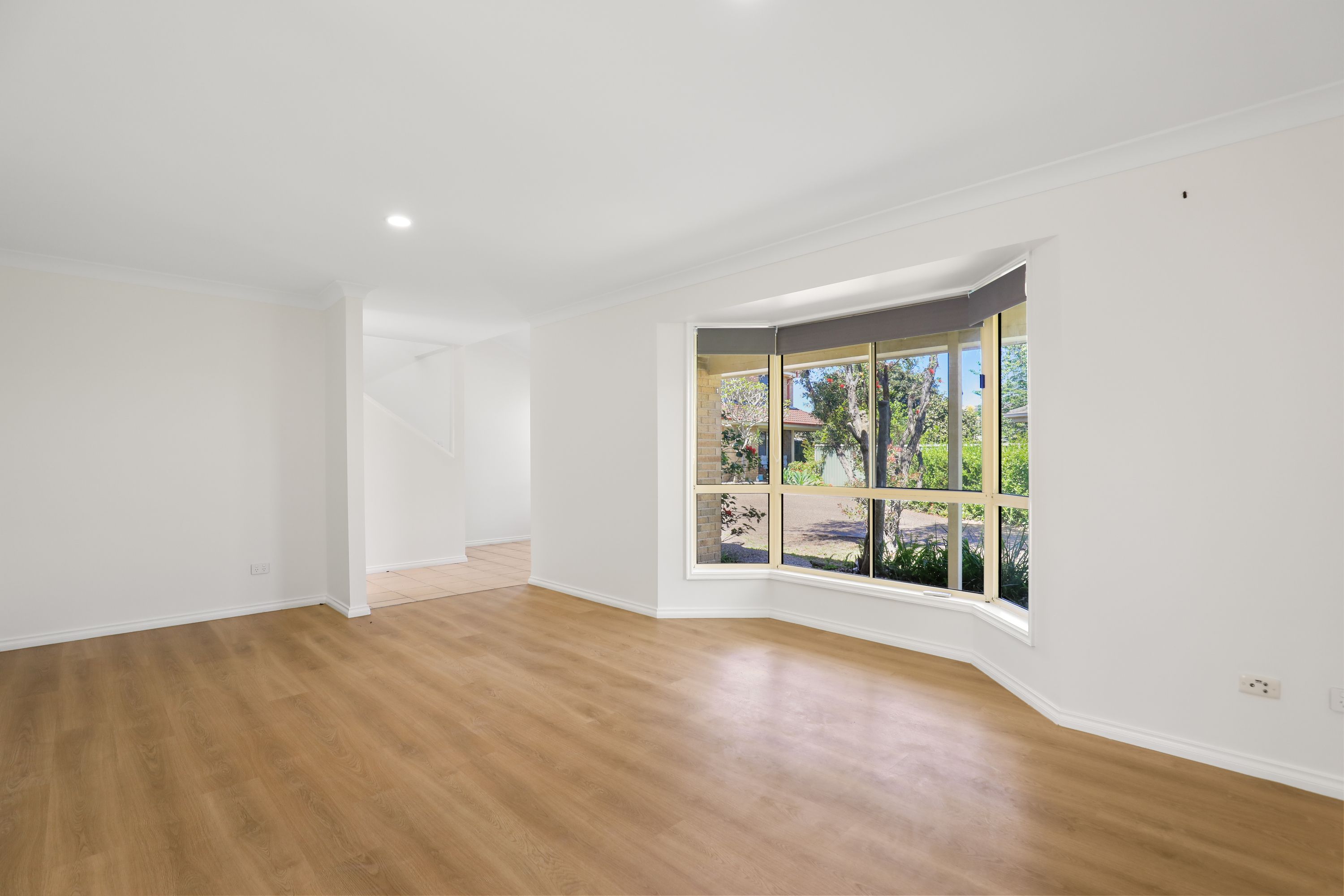 1/12 Lambton Close — photo 5 of 16