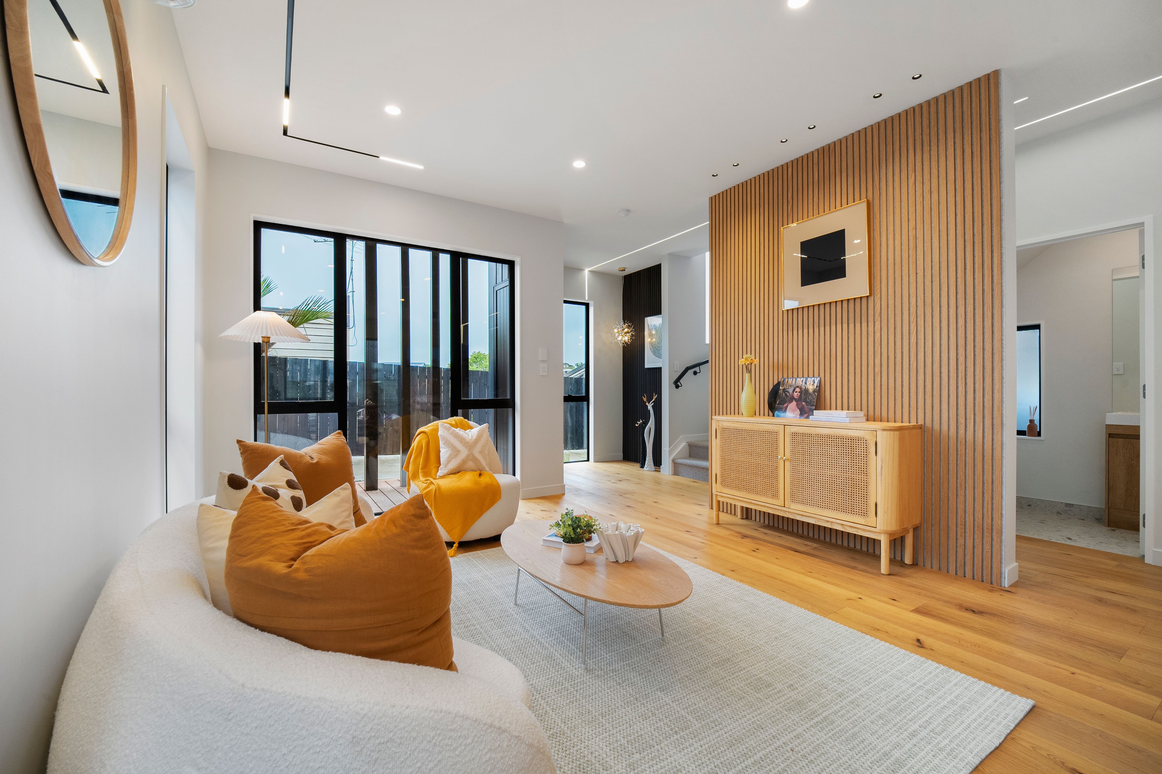 8/8 Park Rise, Campbells Bay, North Shore City