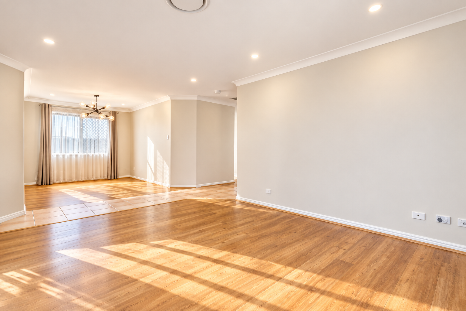 16 Canterbury Close — photo 5 of 17