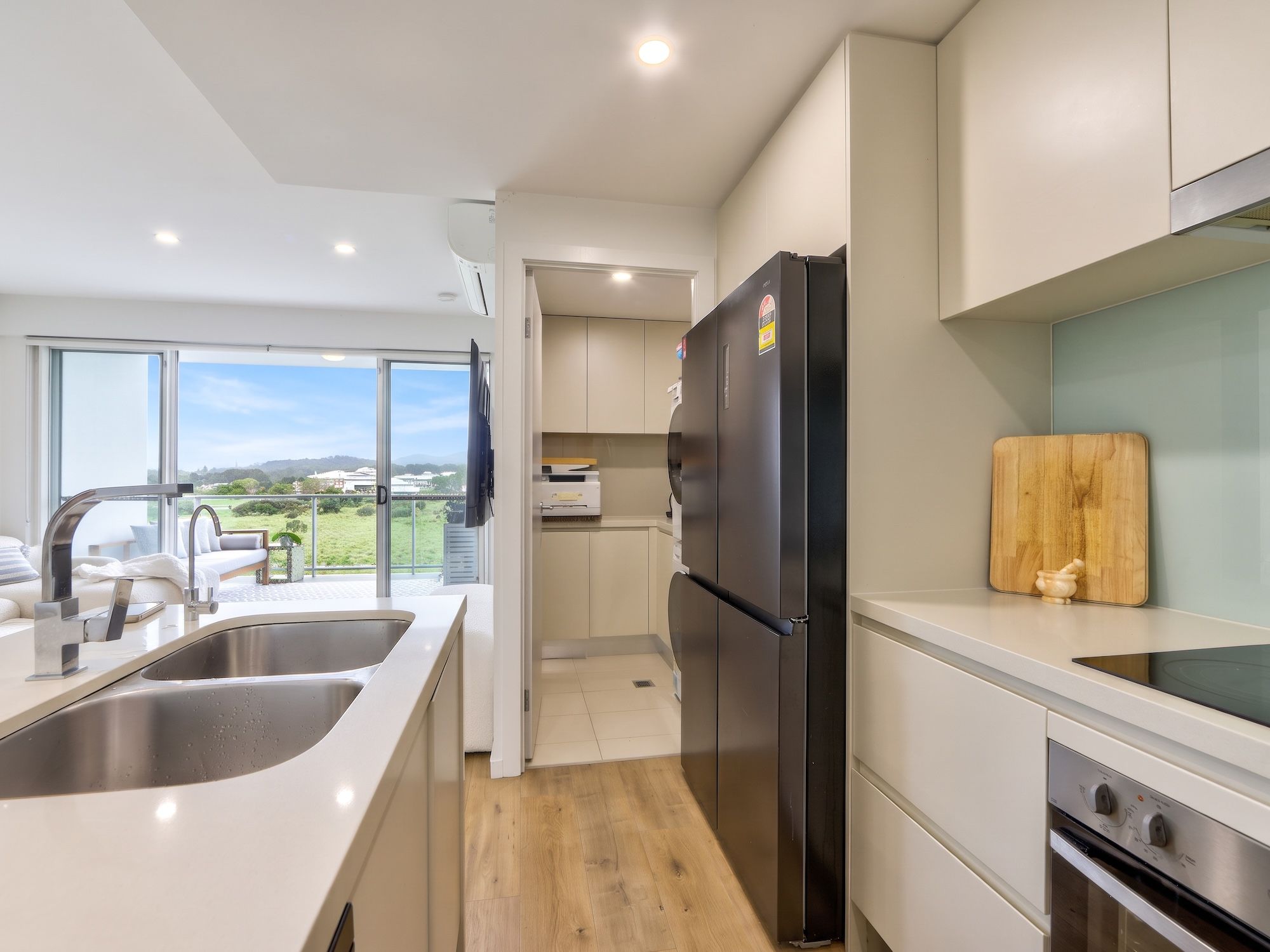 6306/31 Bourton Road — photo 7 of 30