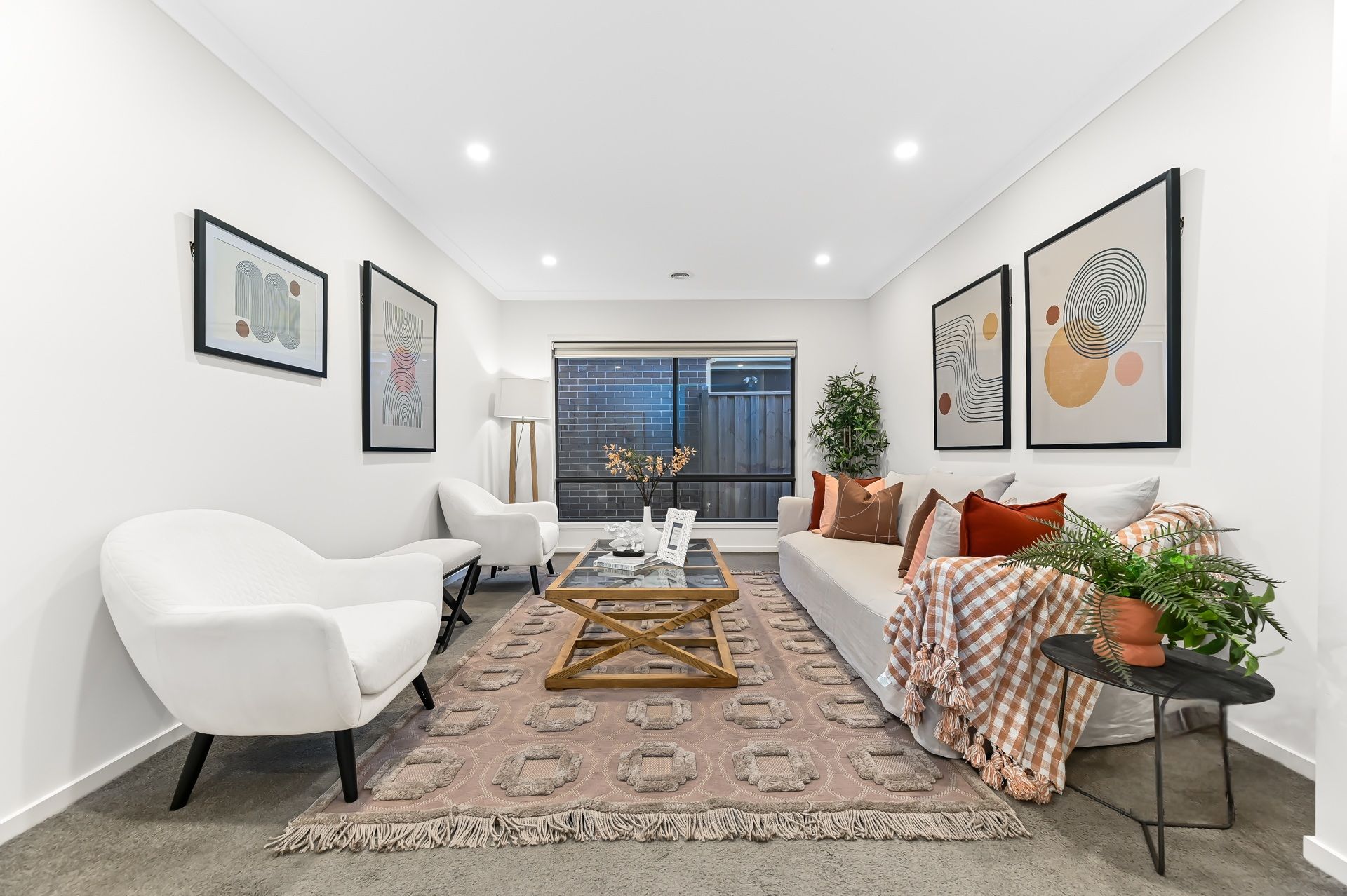 24 Kernot Parade, Clyde, VIC 3978