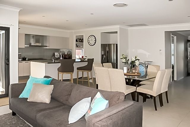 4 Threadtail Street, CHISHOLM, NSW 2322