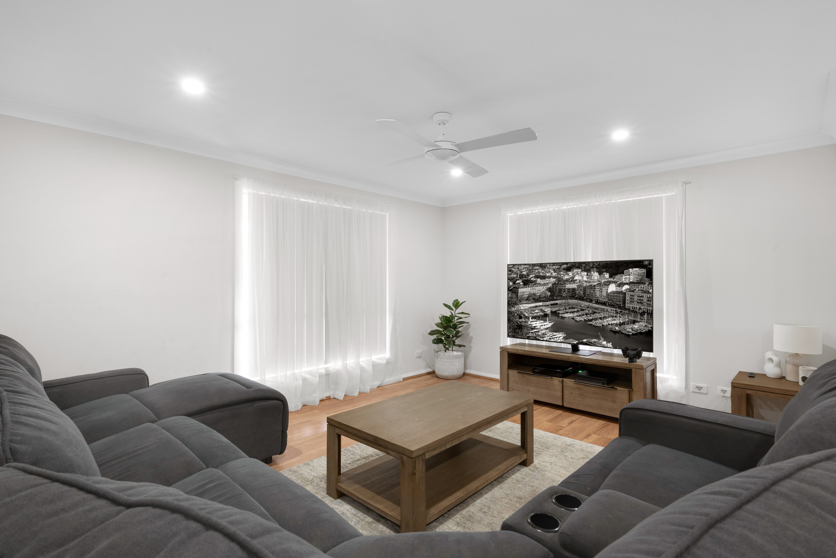 7 Saddle Close, Currans Hill, NSW 2567