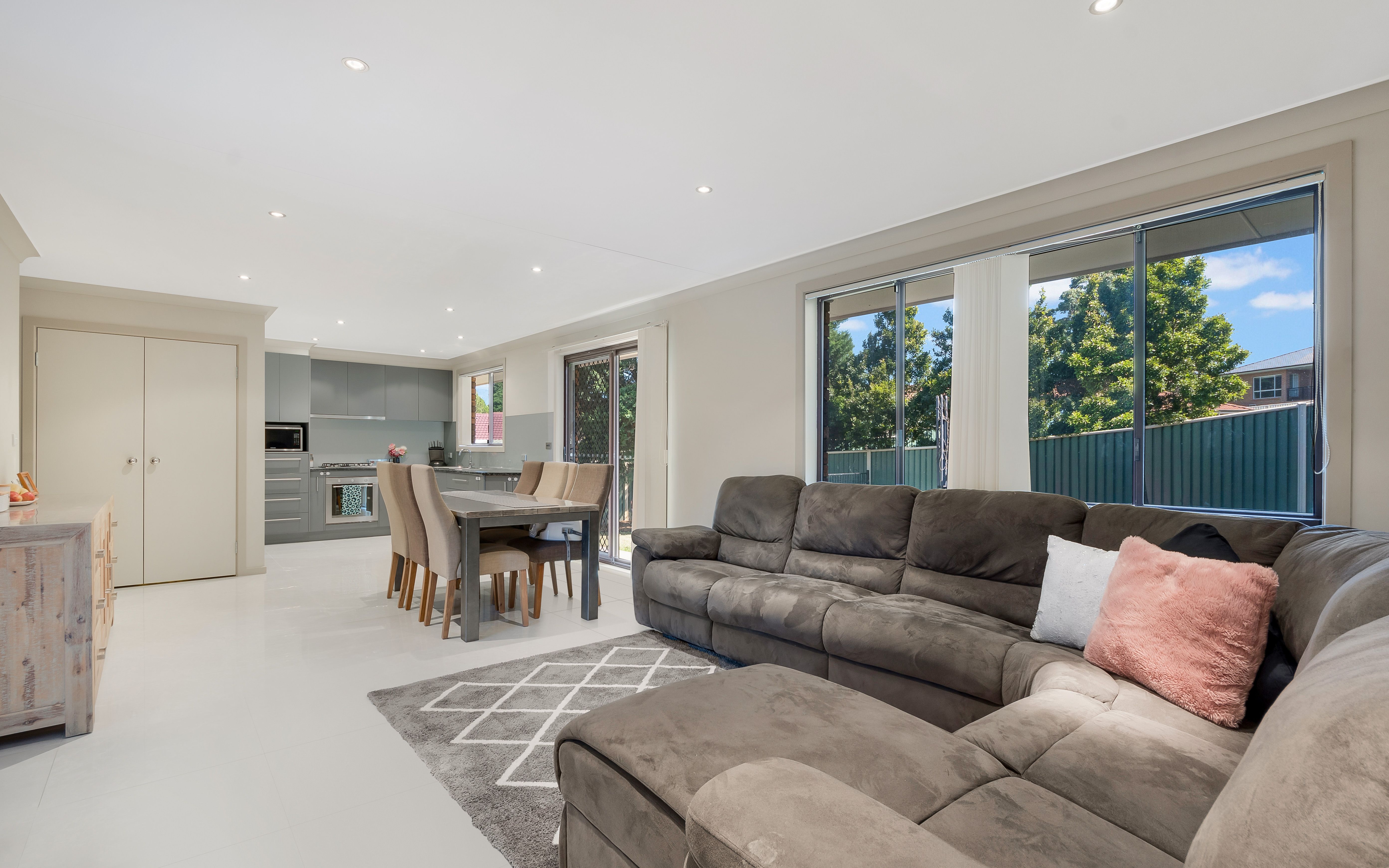 38B Anthony Drive, Rosemeadow, NSW 2560