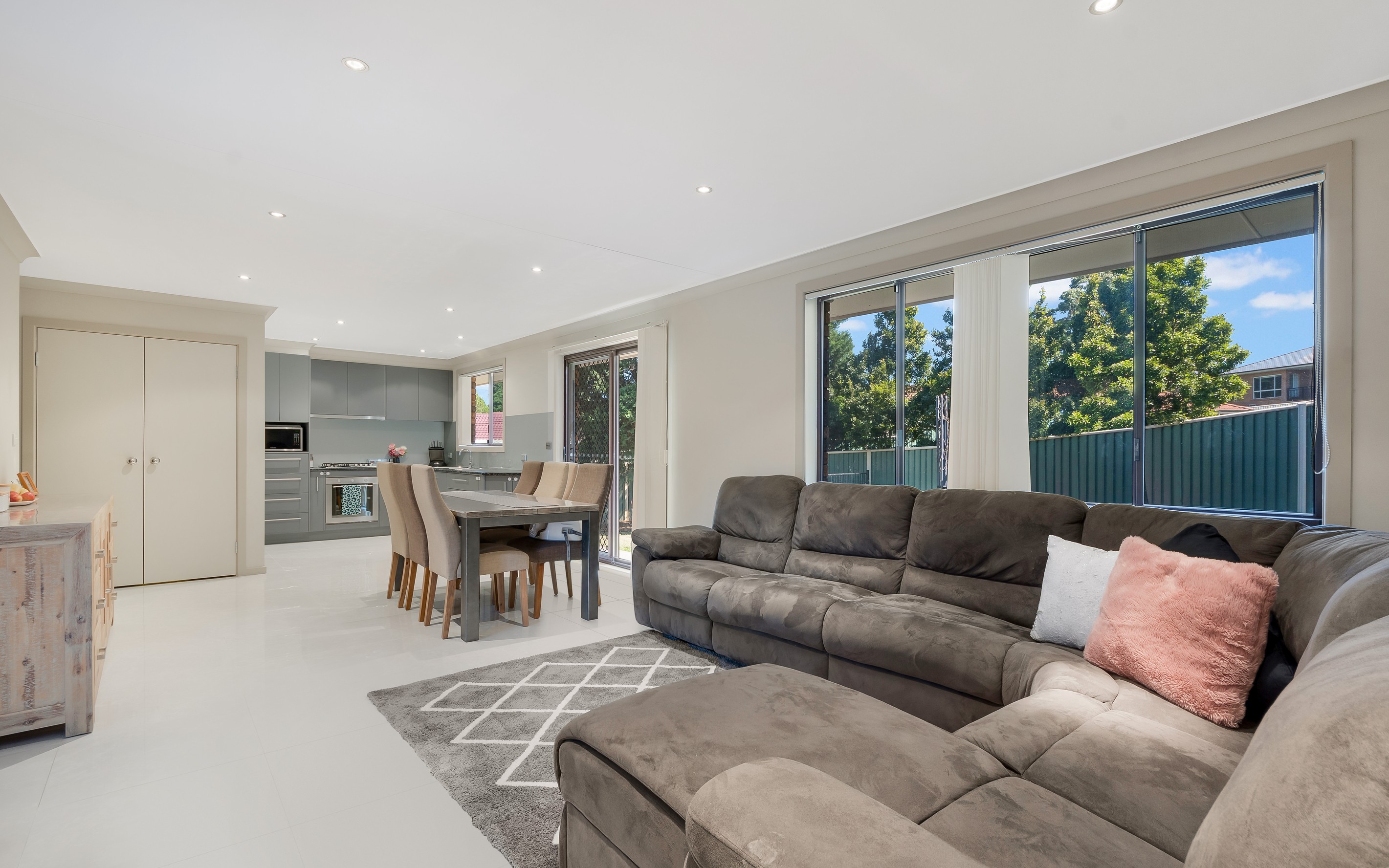 38B Anthony Drive, Rosemeadow, NSW 2560