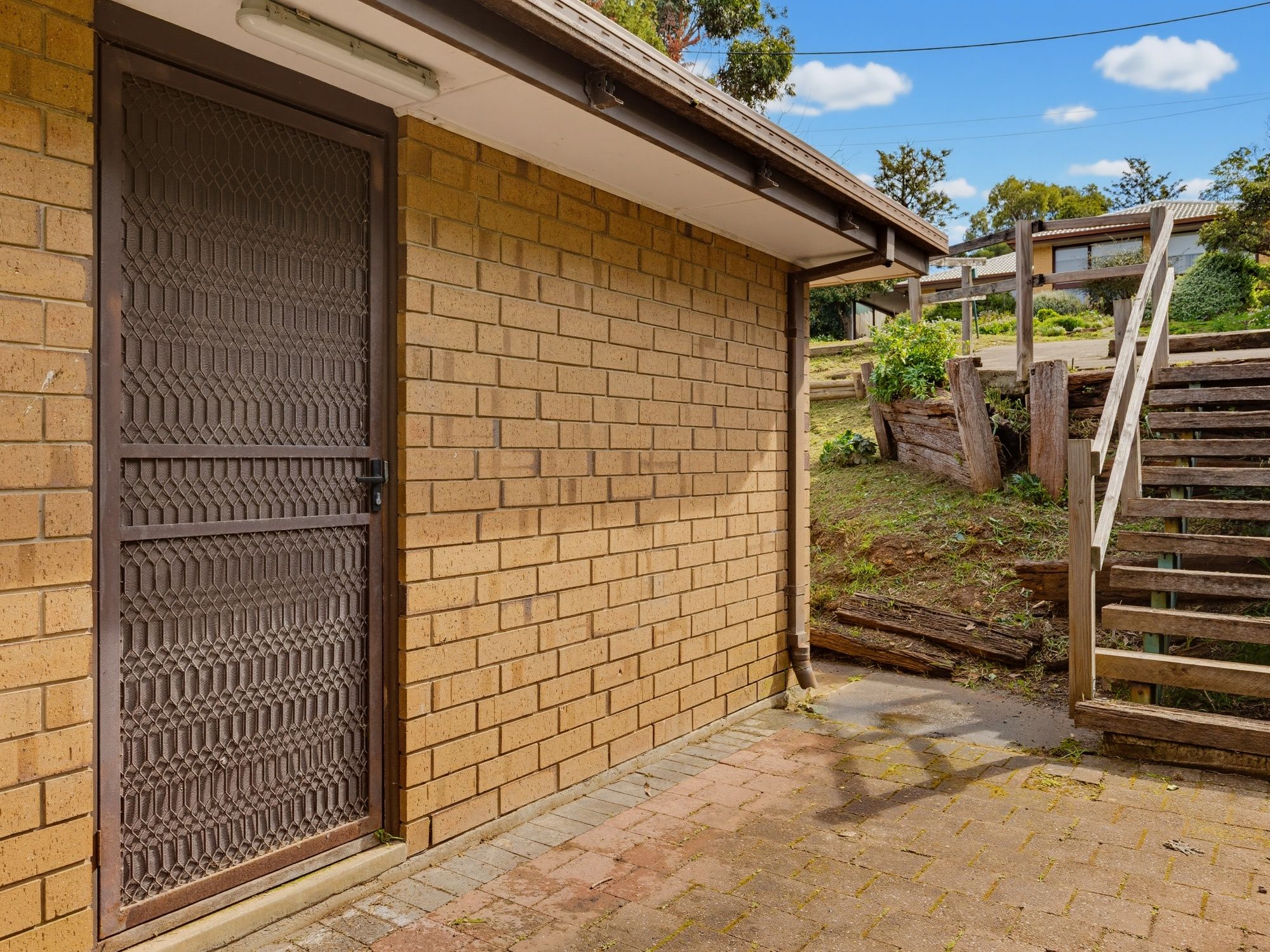 4 Morphett Court — photo 4 of 16