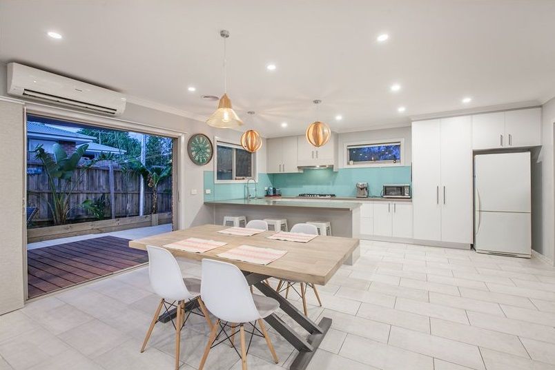 2/8 Cuthbert Road, Reservoir, VIC 3073