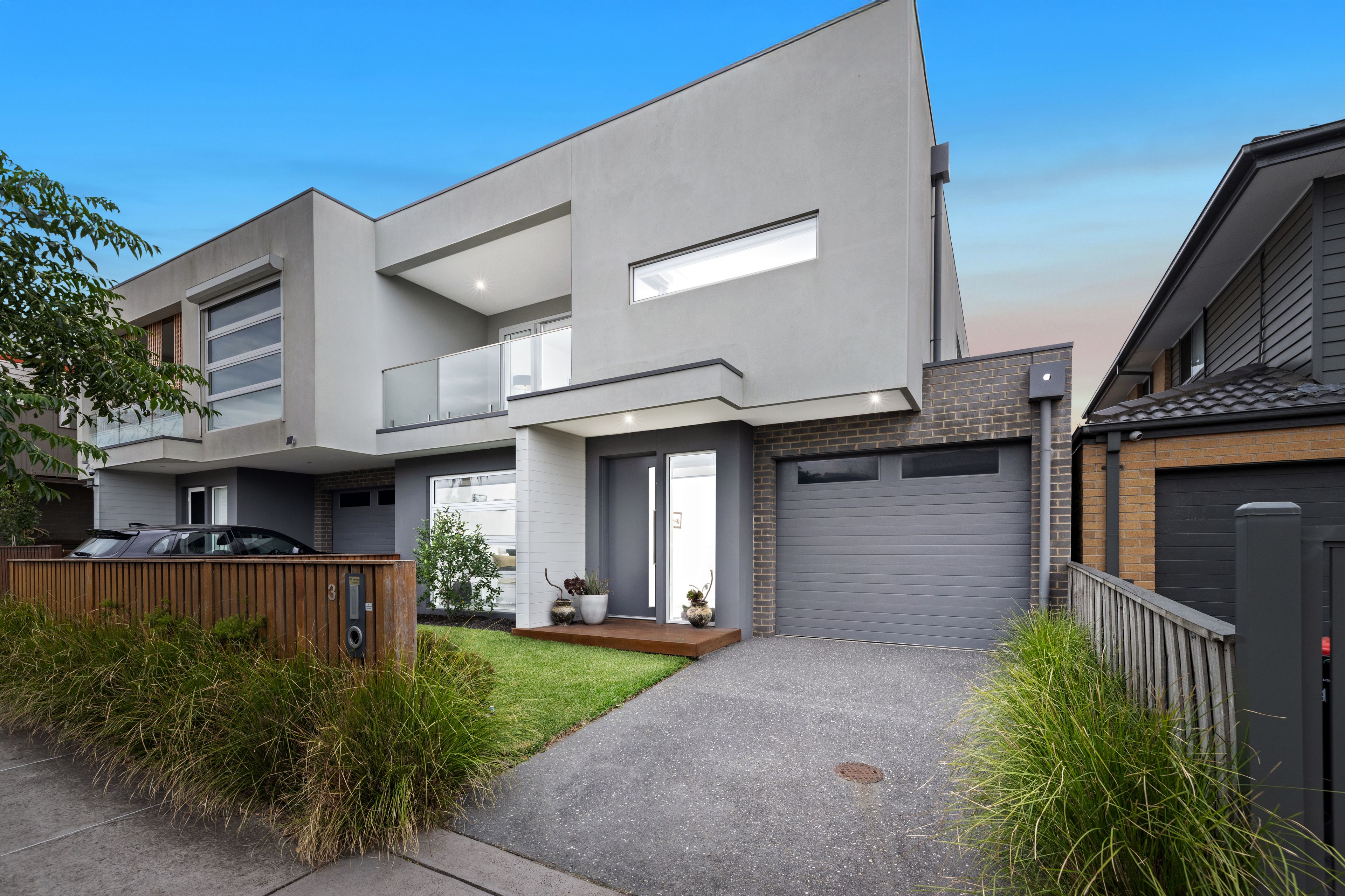 3 Thames Promenade — photo from Ray White Chelsea