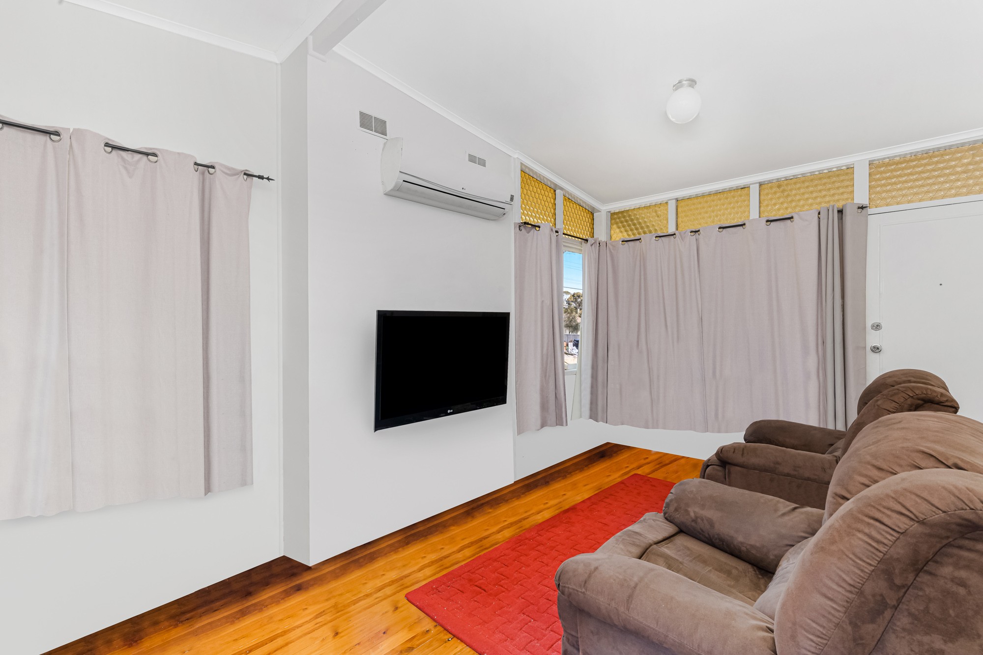 31 Leyte Avenue, Lethbridge Park, NSW 2770