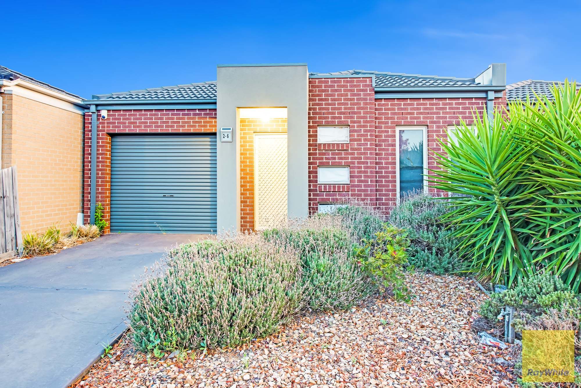 2/6 Bowerbird Place, Truganina, VIC 3029