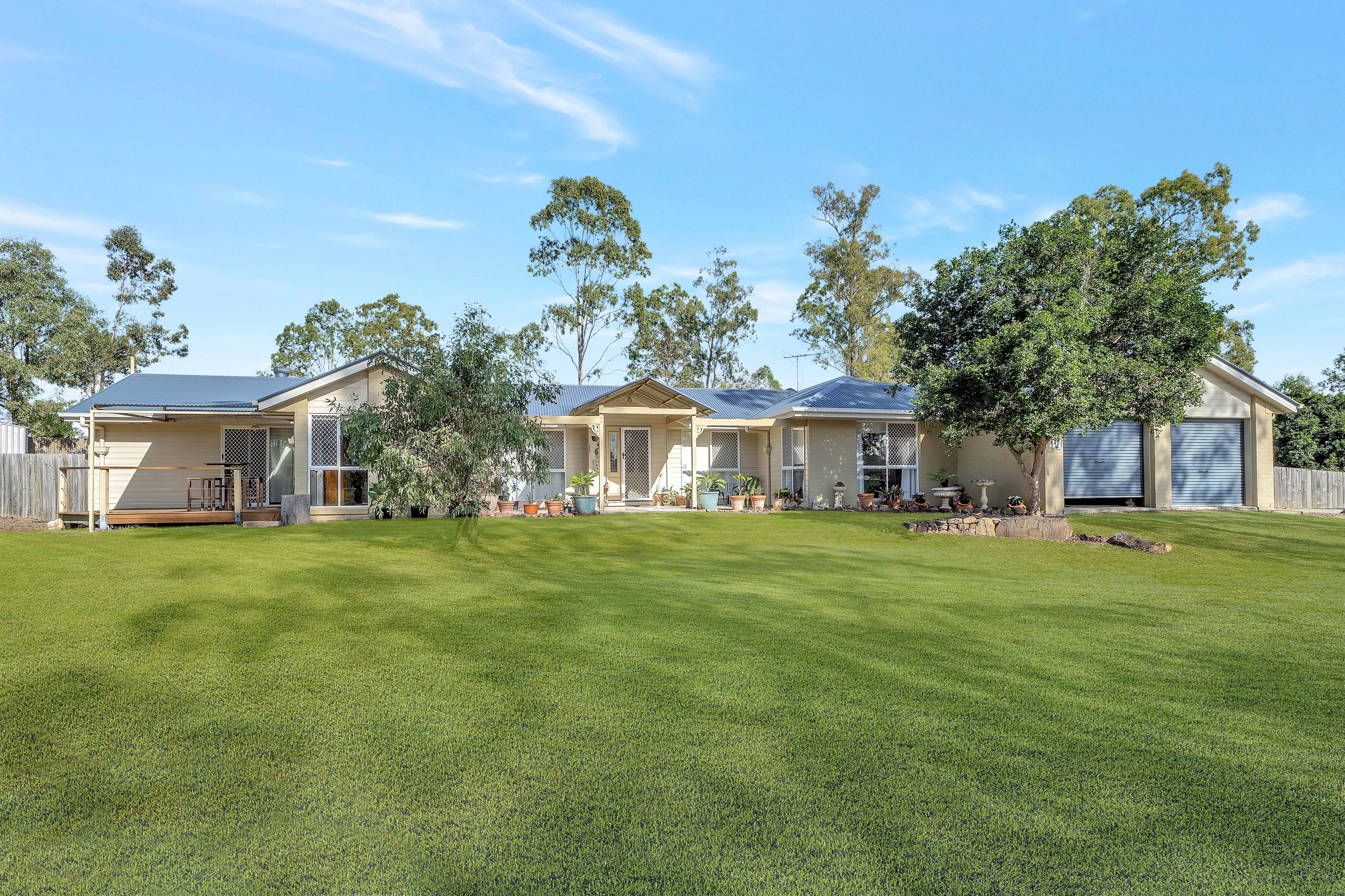 26-28 Crows Ash Court, FLAGSTONE, QLD 4280