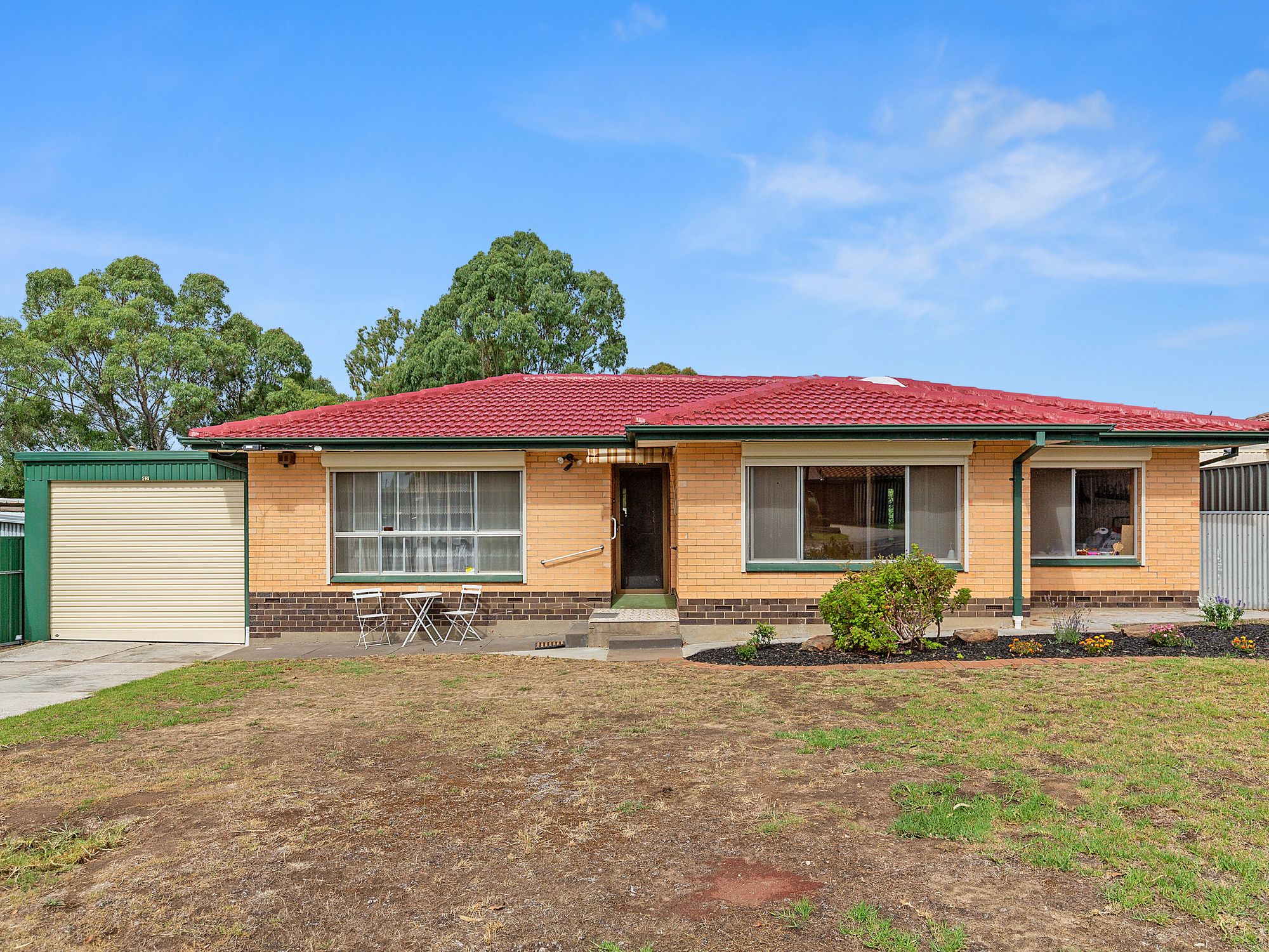 42 Kentwood Road, Morphett Vale SA 5162
