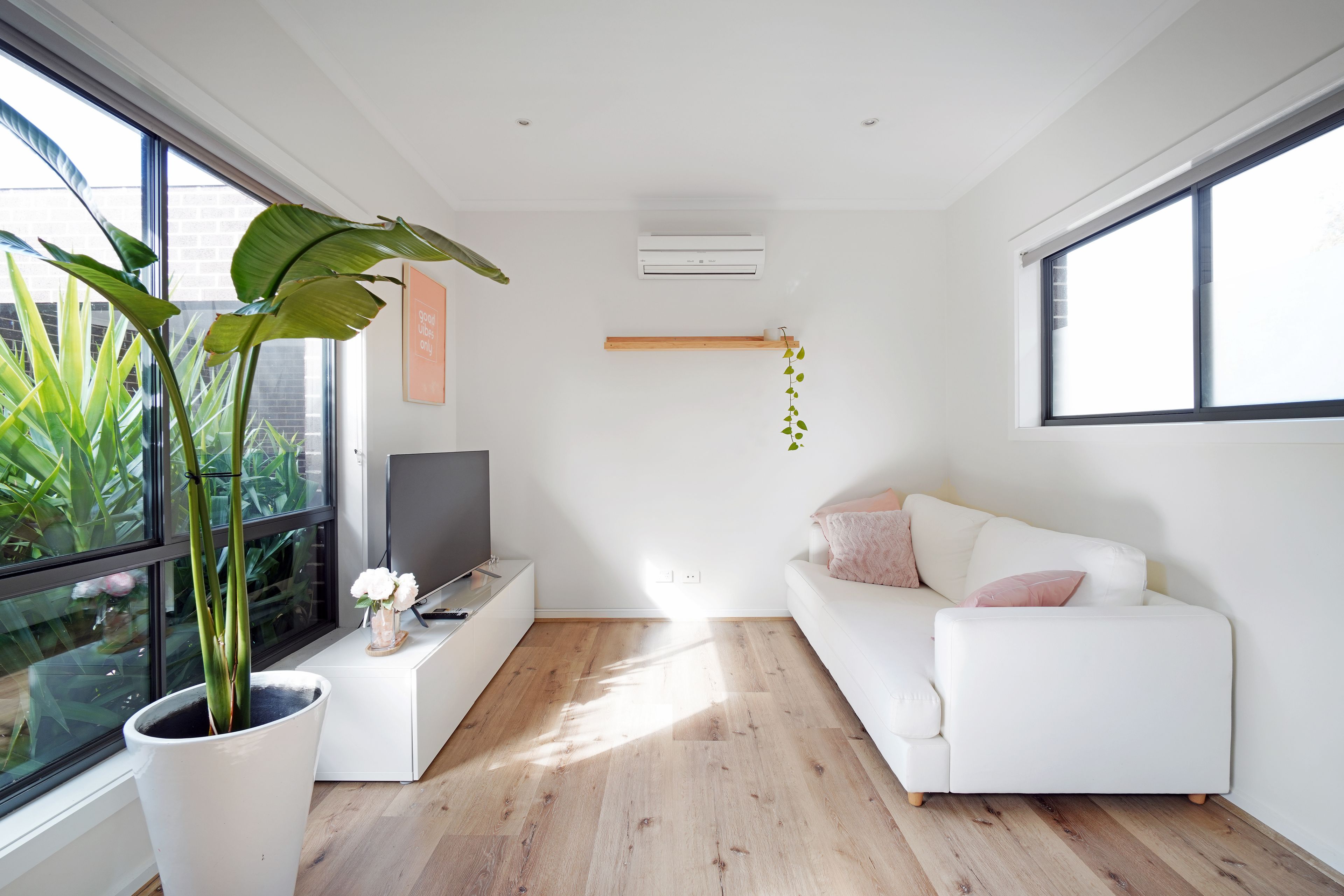 34 Willoughby Street, Reservoir VIC 3073