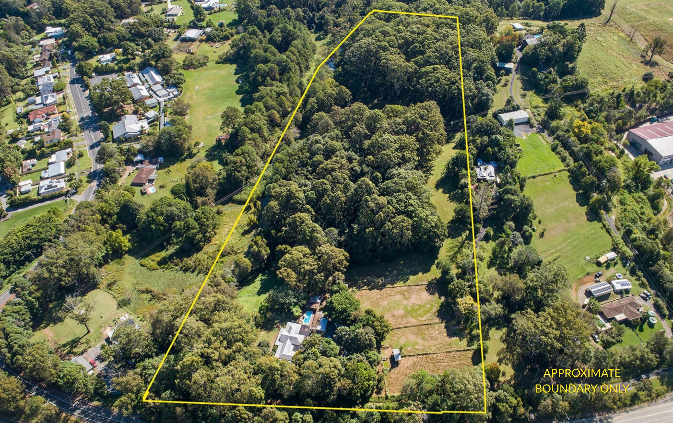 586 Pacific Highway, Boambee, NSW 2450