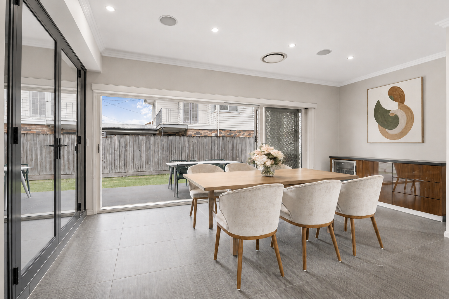 47 Hamilton Avenue — photo 4 of 18