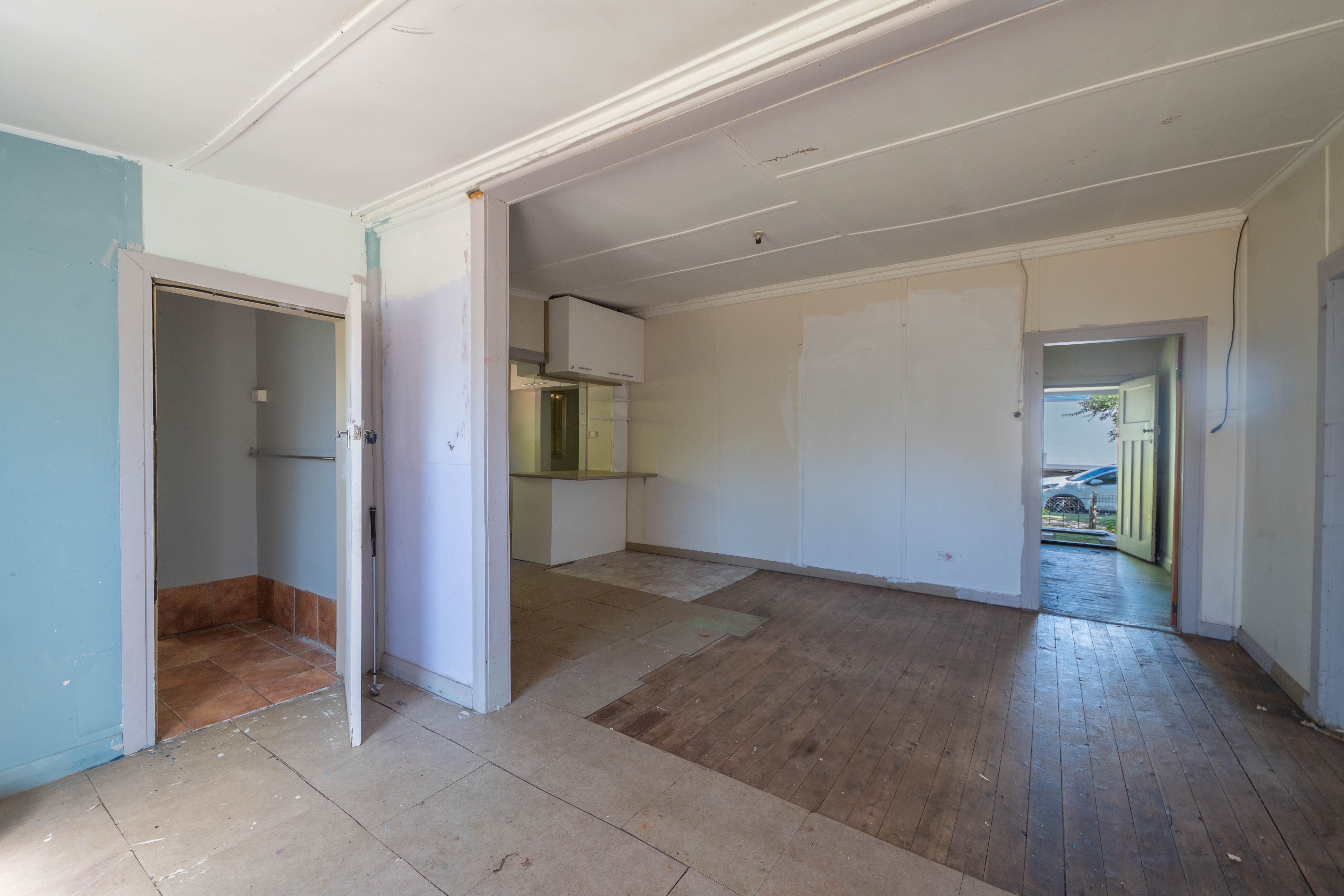 11 Clarinda Street — photo 3 of 8