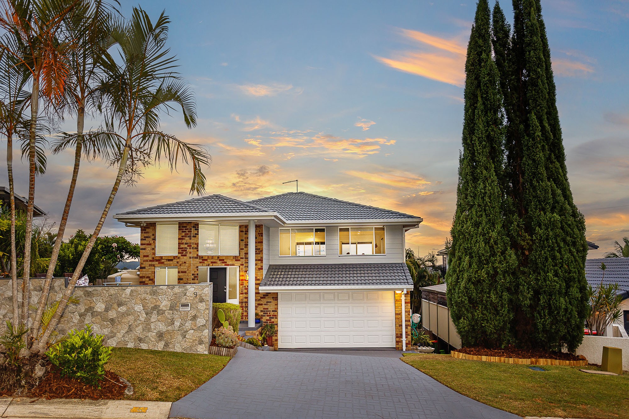 9 Macrobert Street, Highland Park, QLD 4211