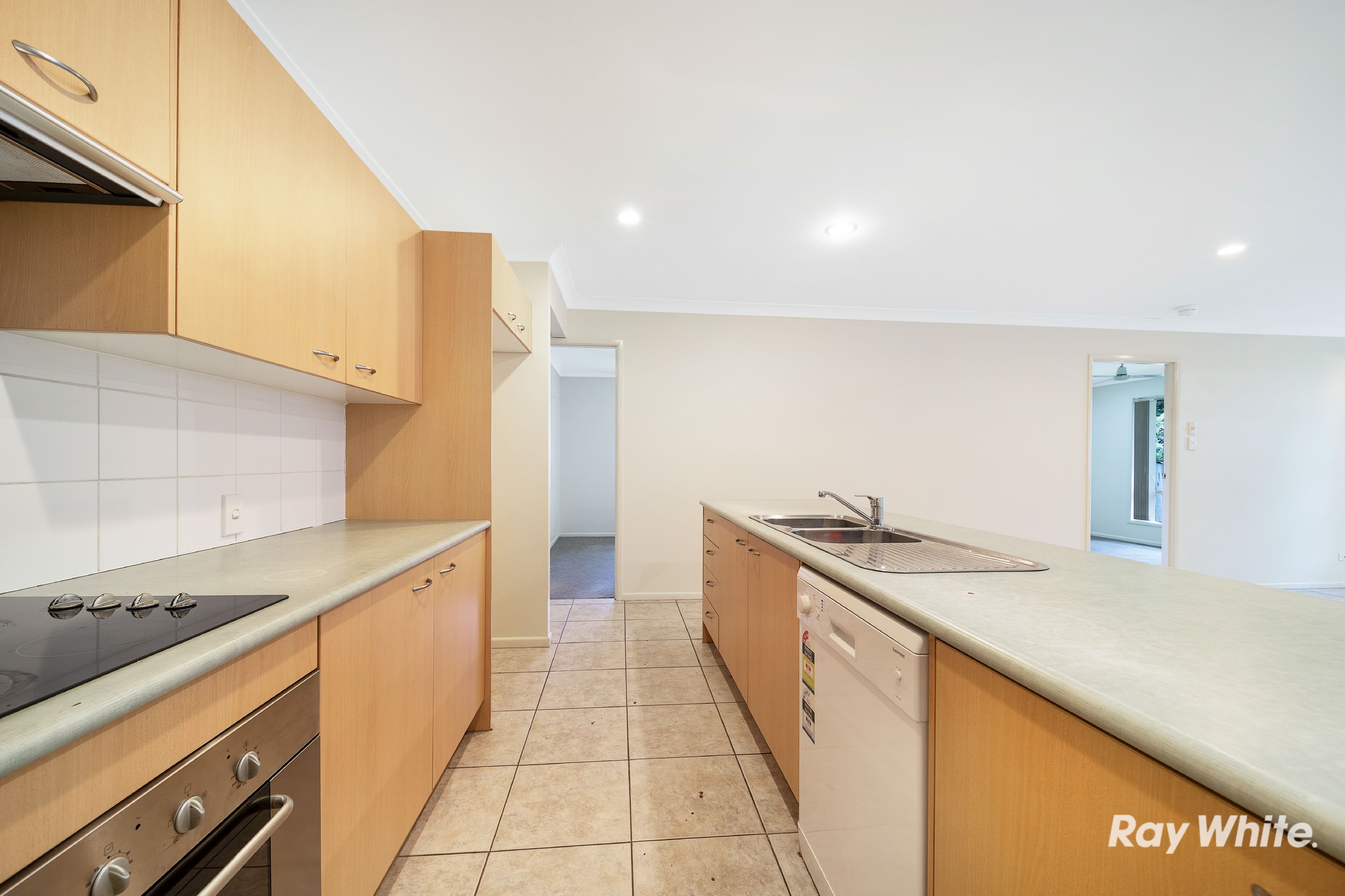 1/9 Sarah Street, Loganlea, QLD 4131