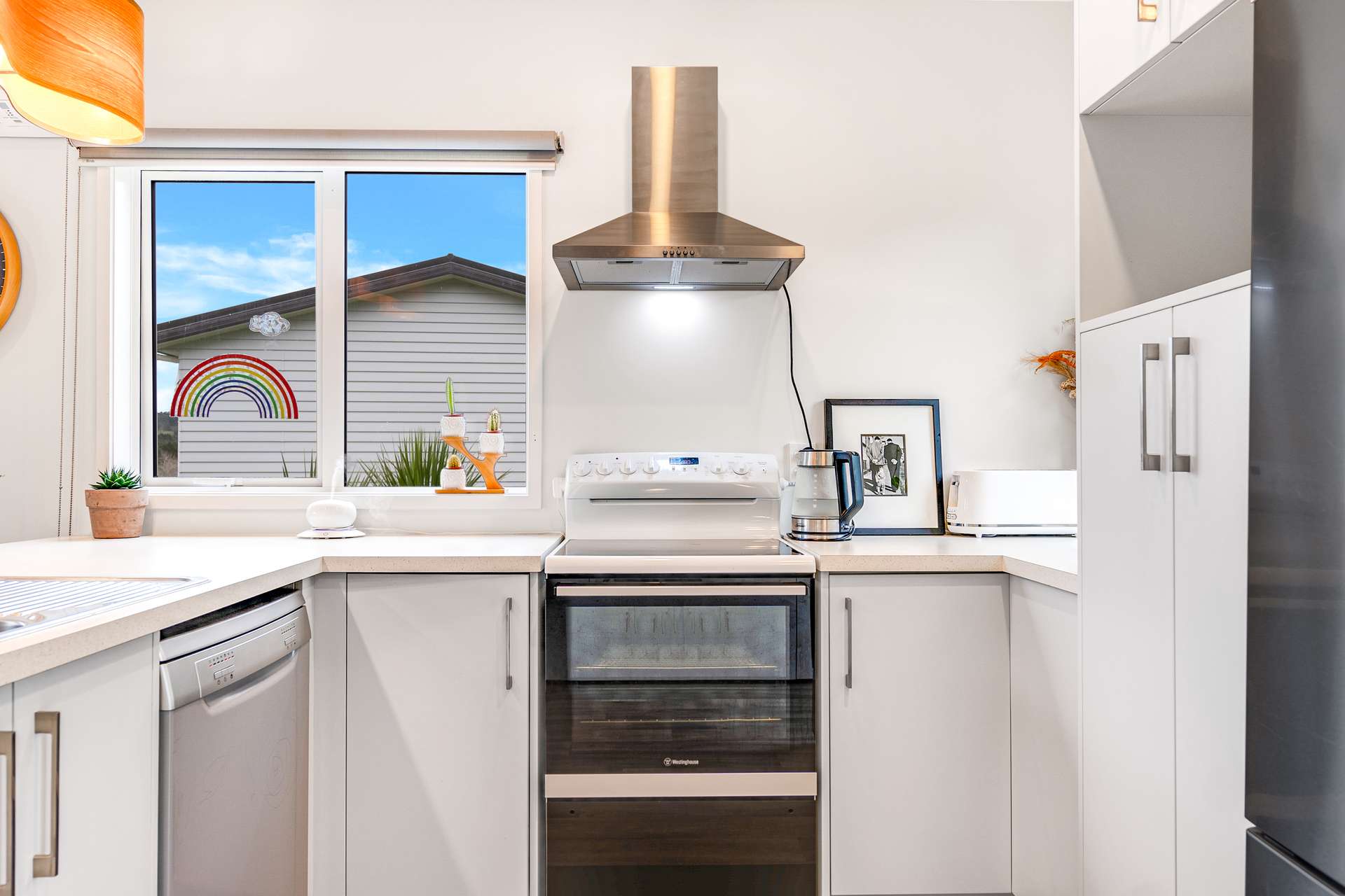 2/206b Tawa Road photo 3