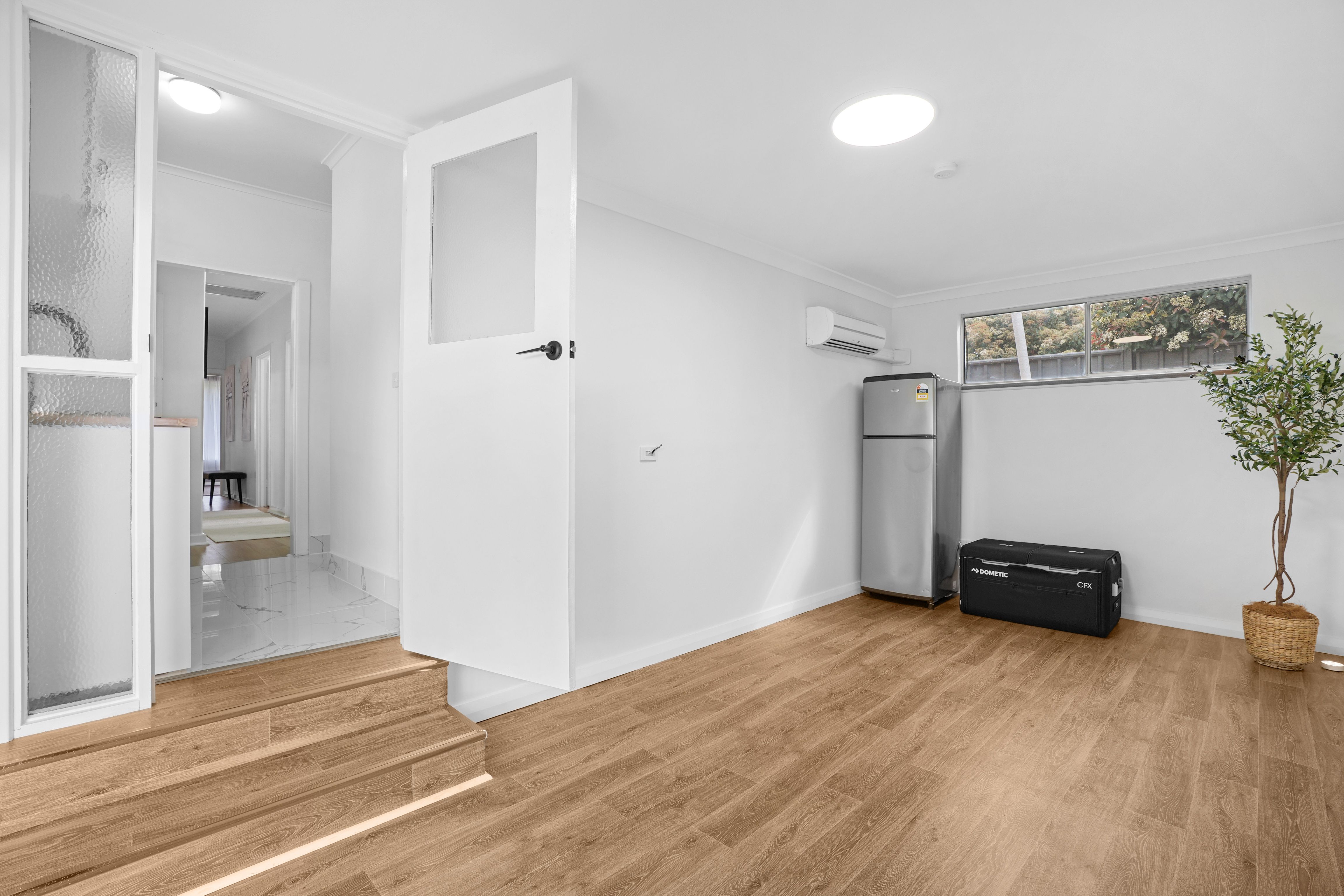 16 John Rice Avenue — photo 9 of 13
