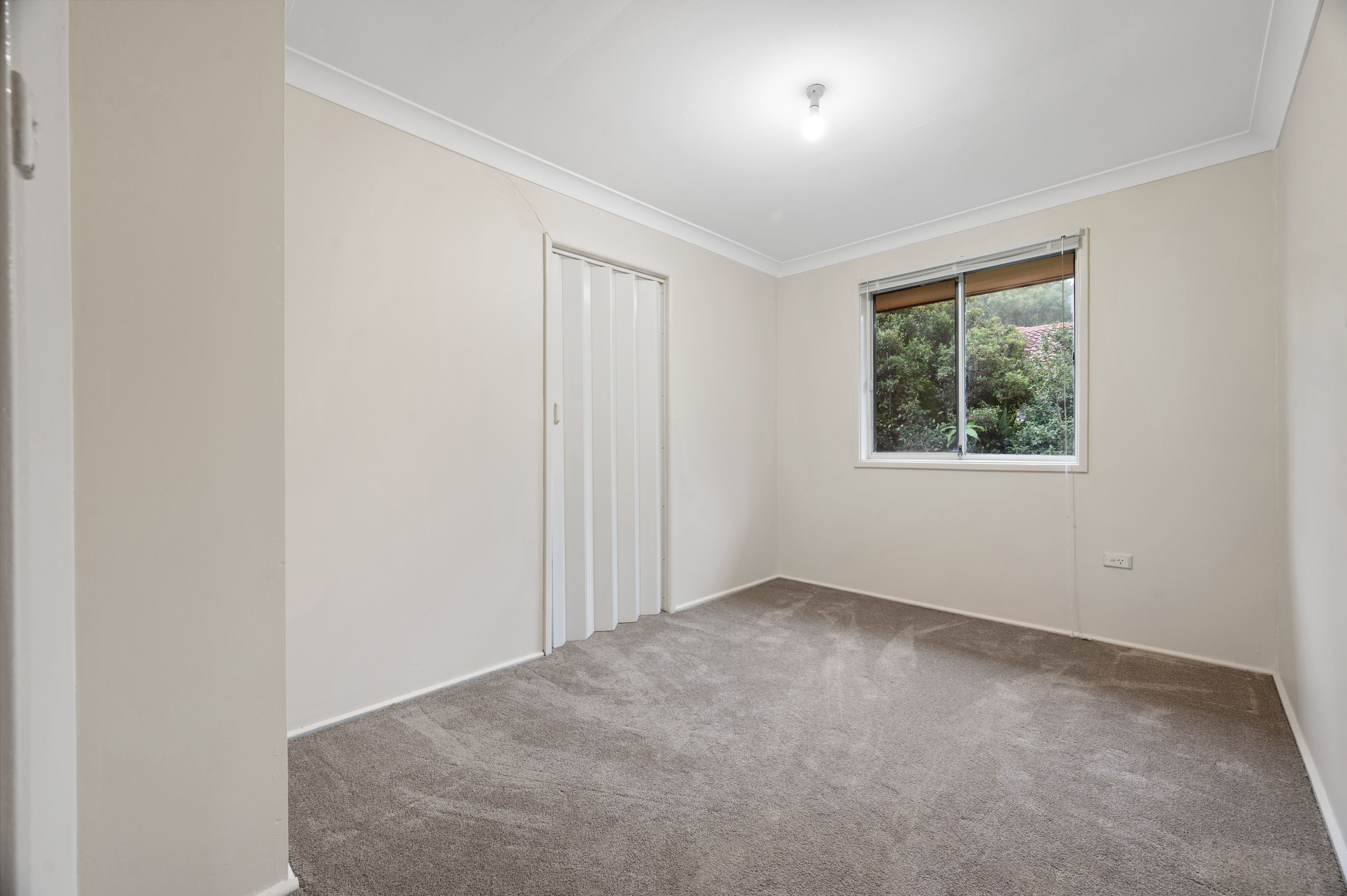 34 Kingfisher Street — photo 11 of 15