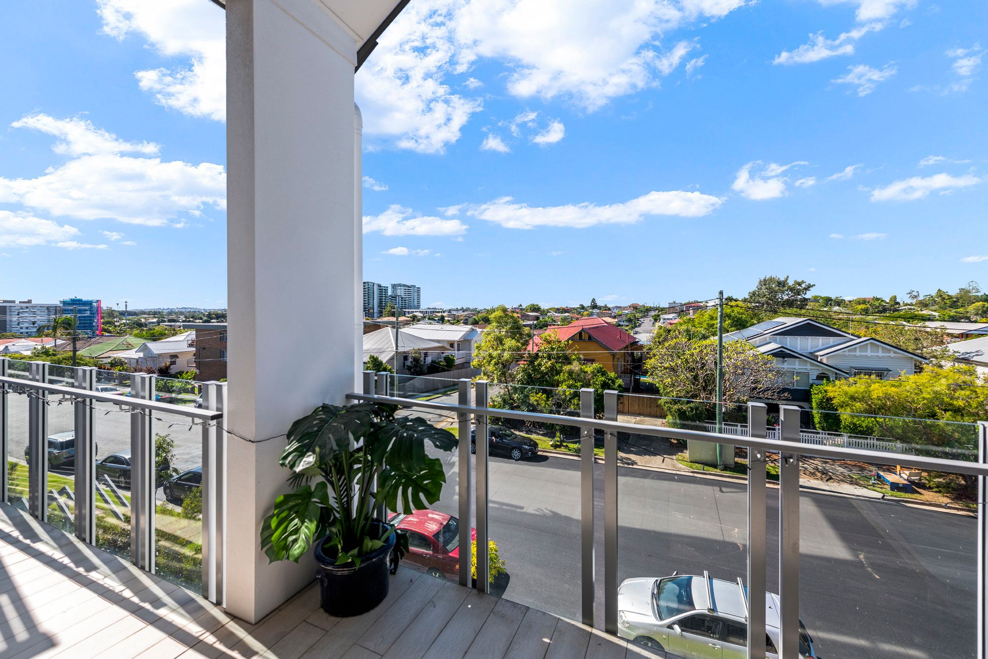 302/45 Shakespeare Street, Coorparoo, QLD 4151