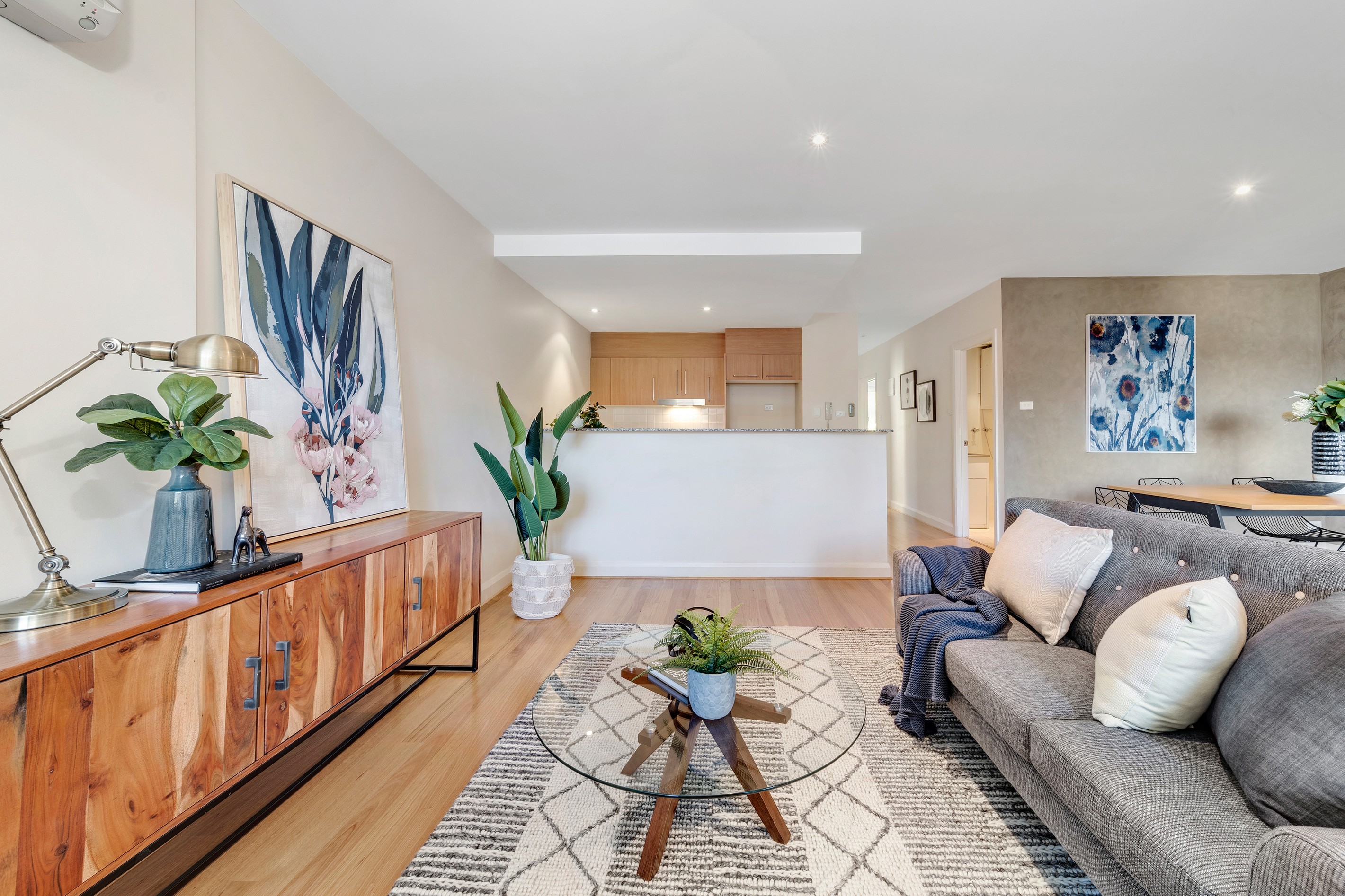 73/8 Dominion Circuit, Forrest, ACT 2603
