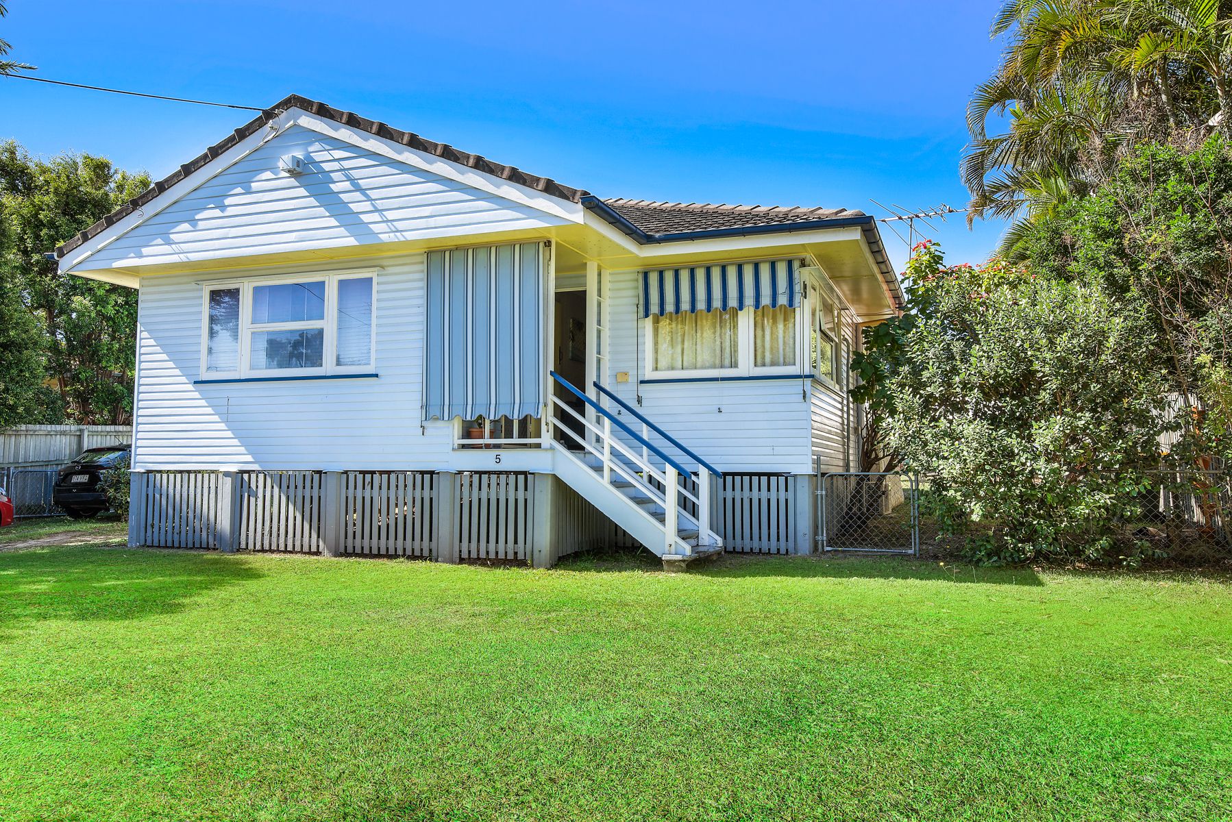 5 Esperanto Street, Redcliffe QLD 4020