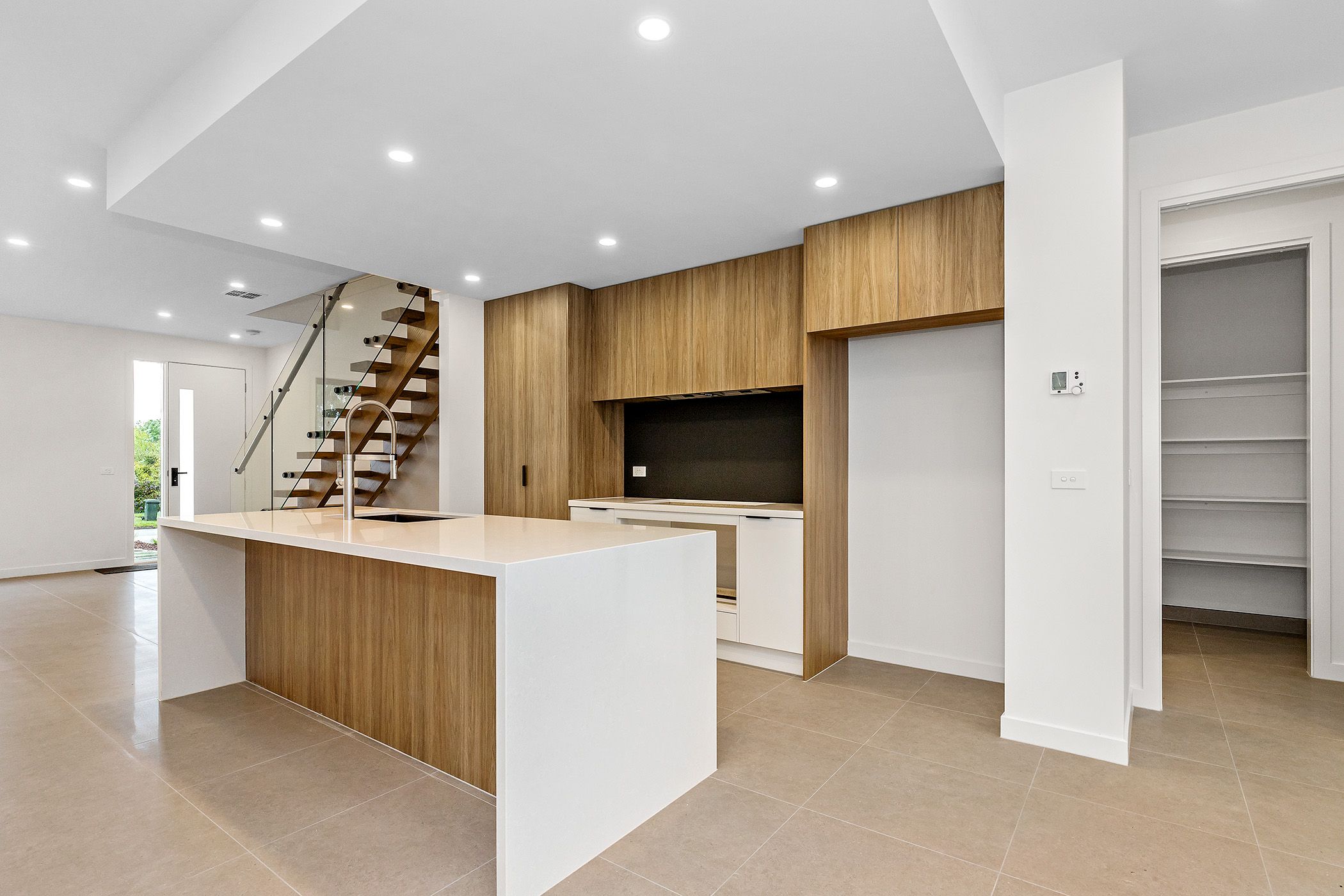 1/8 Cecil Street, Frankston, VIC 3199