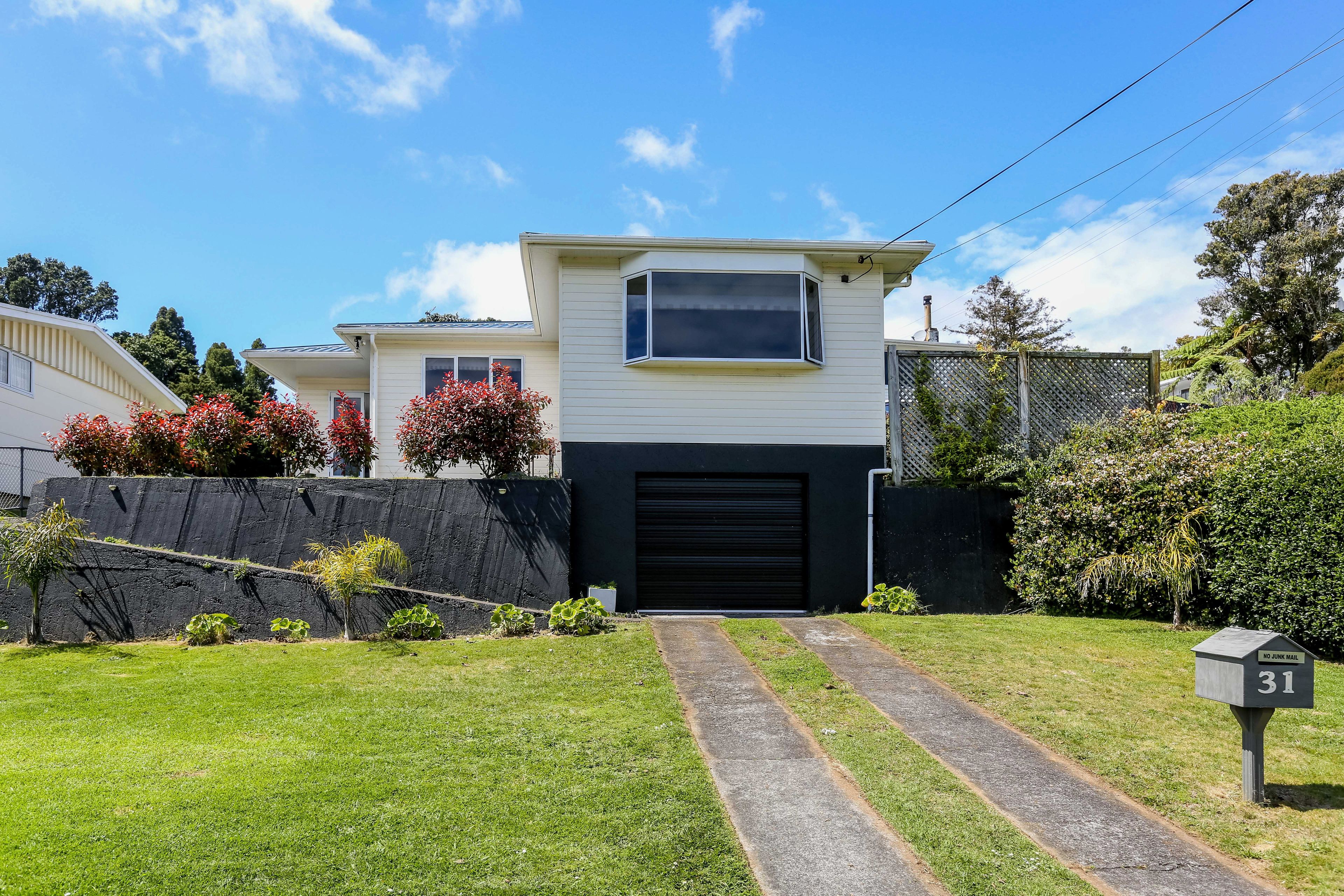 31 Awanui Street, Merrilands, New Plymouth District