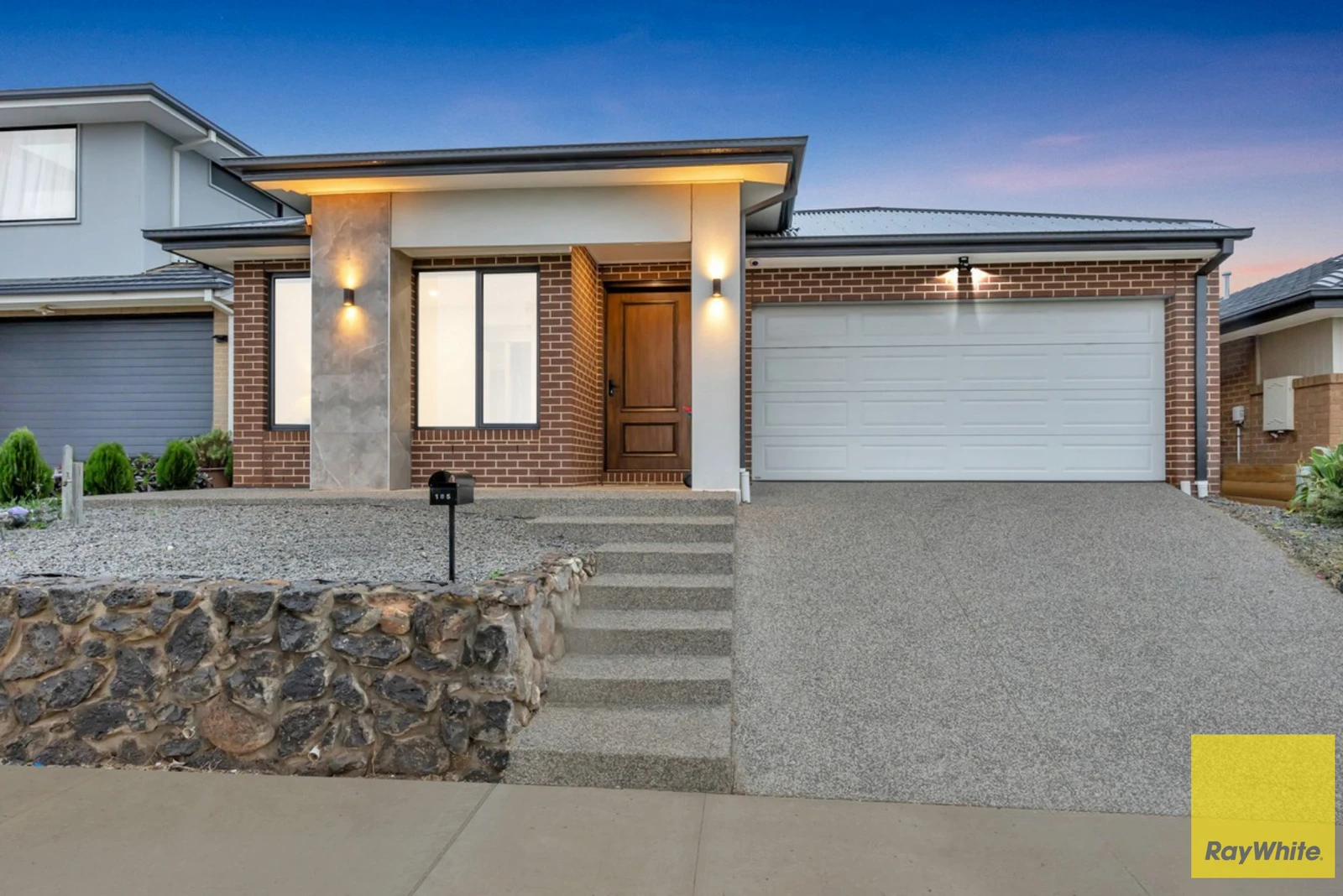185 Maracana Avenue, MANOR LAKES, VIC 3024